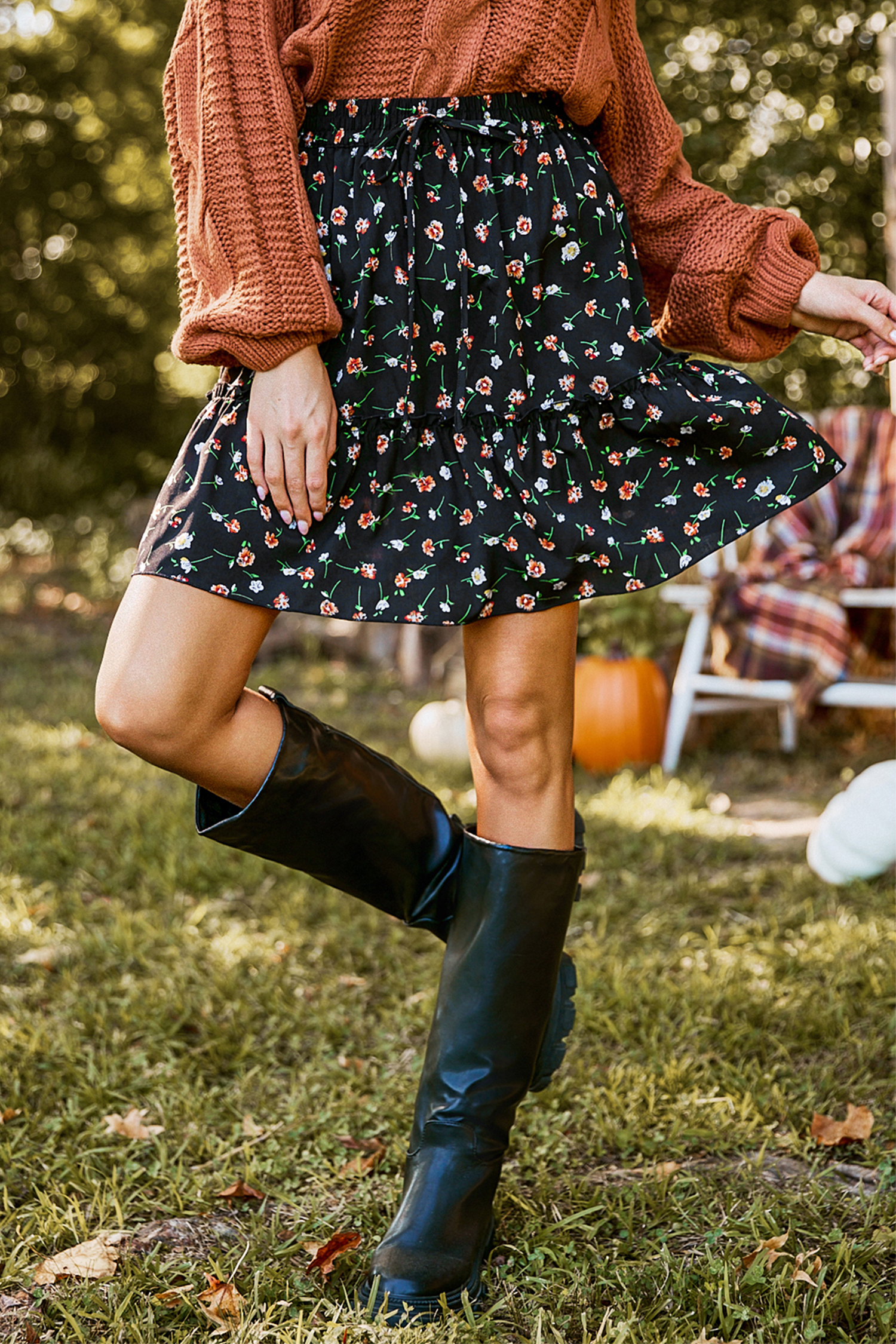 Bowknot Elastic Waist Mini Skirt