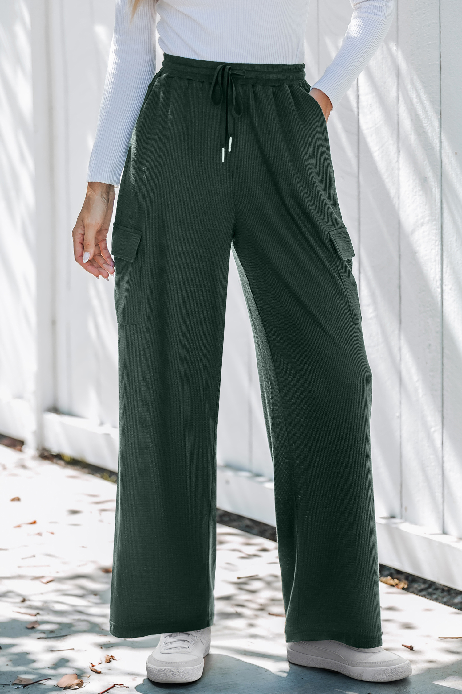 Pantalon utilitaire avec taille à cordon et jambe large vertCupshe France