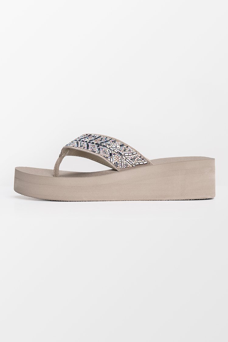 Runyon Wide Straps Sandals