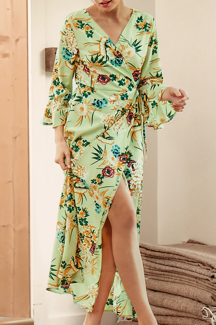 Floral and Leafy Print V-Neck Dress