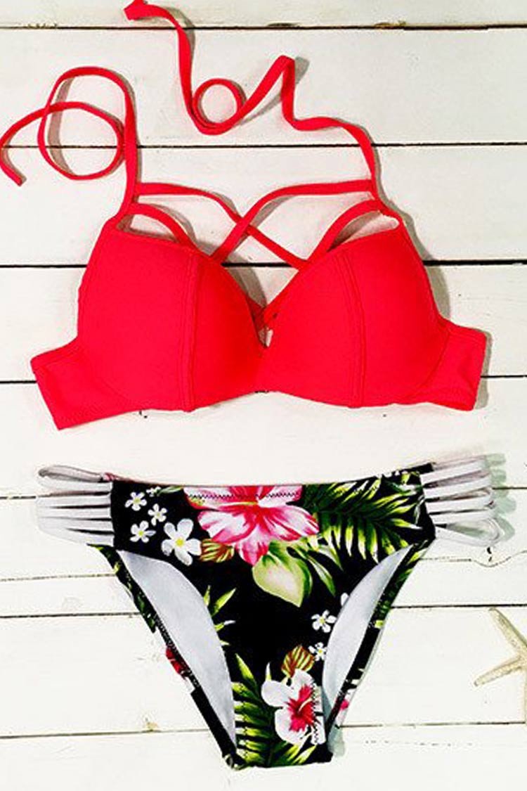 Summer It’s Awaiting Bikini Set
