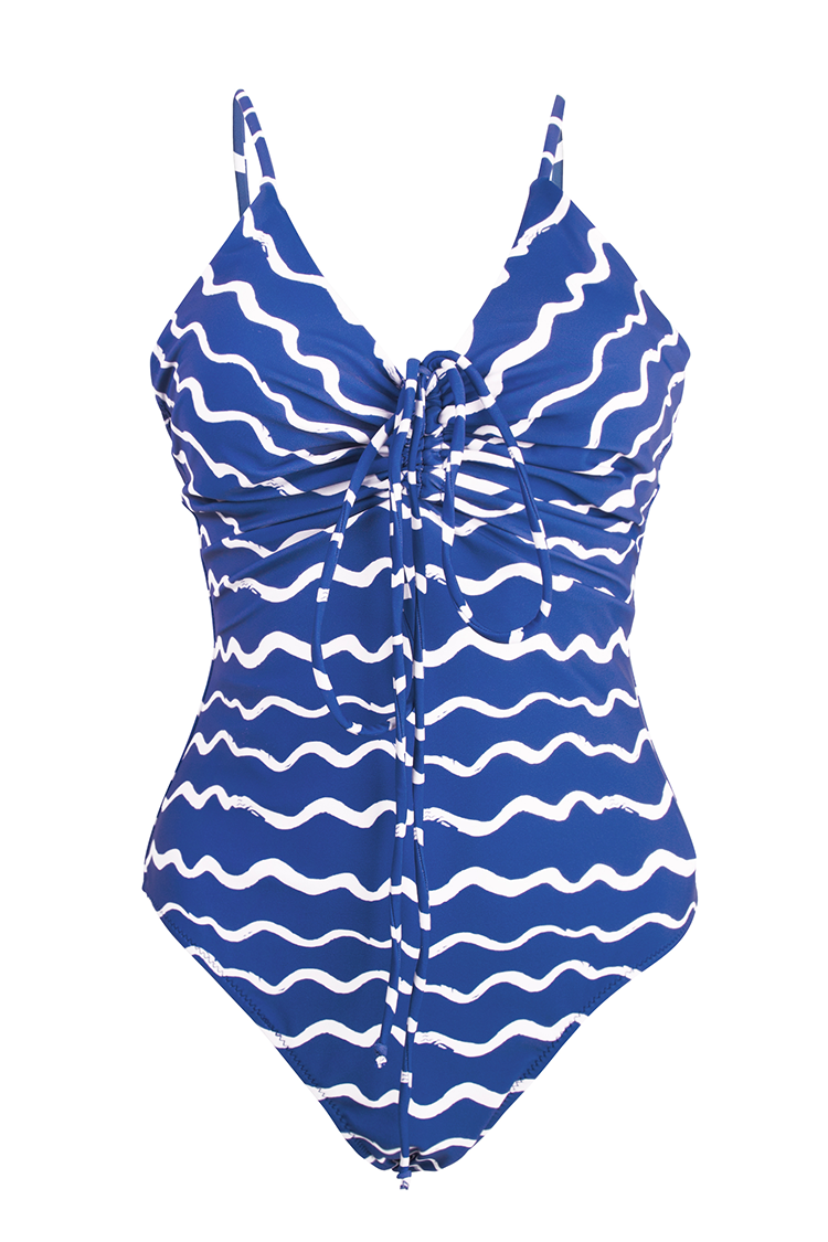 Blau weißer Badeanzug mit Wellenmuster