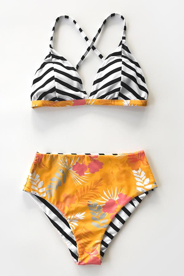 Bikini reversible a rayas y floral de braga alta