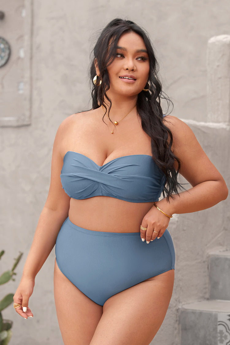 Wild Romance Klassiek bikinibroekje met hoge taille in grote maten