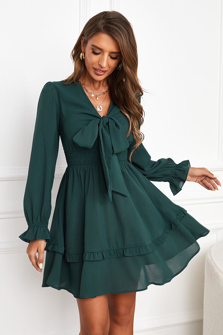 Robe à volants avec nœud