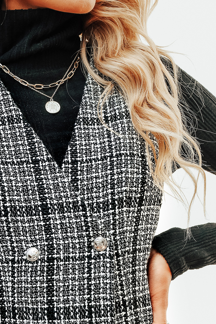 Robe mini en tweed à double boutonnage