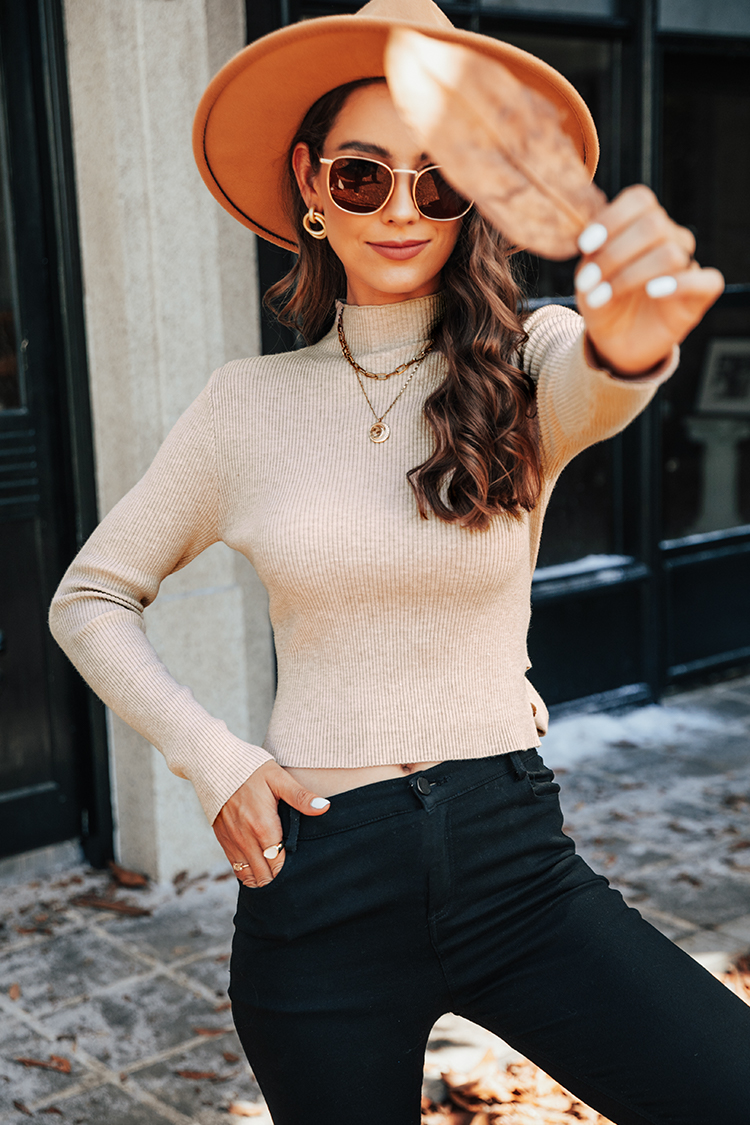 Erna Ribbed Tie Back Sweater