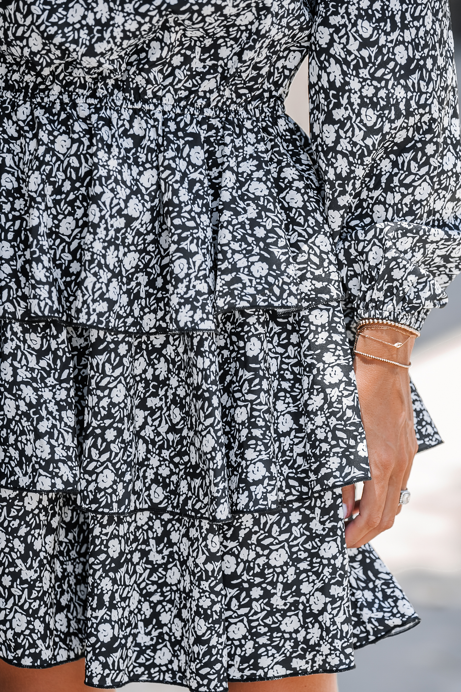 Ditsy Floral Print Tiered Ruffled Mini Dress