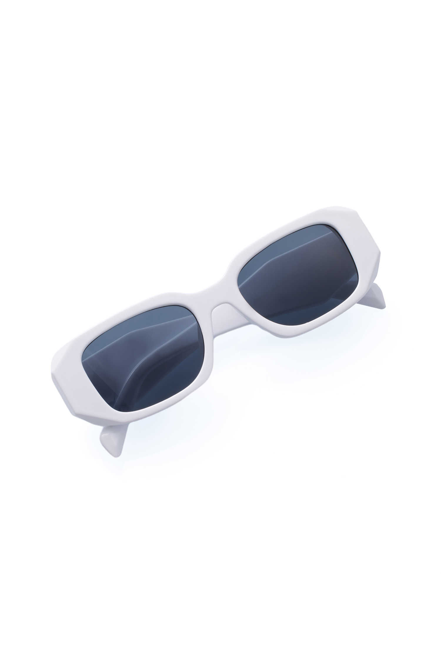 White Square Plastic Frame Sunglasses