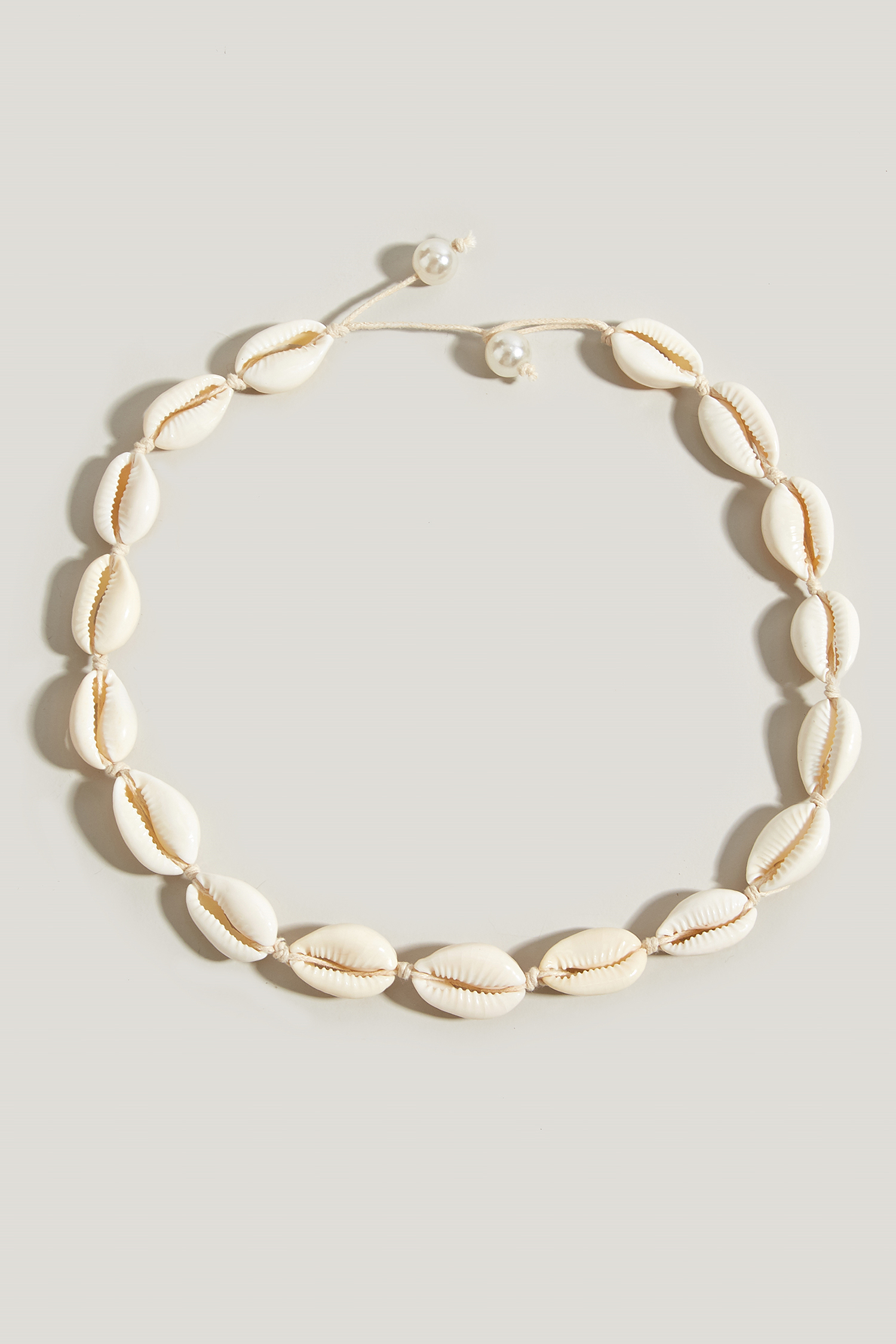 Cowrie Shell Choker Necklace