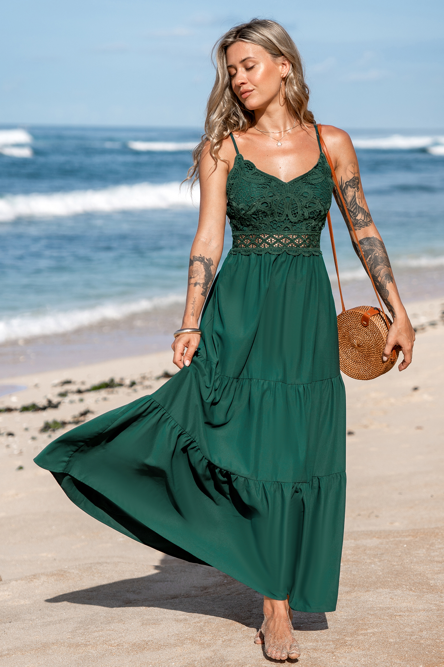 Cupshe★フォレストグリーン サイド バックカット マキシドレス Forest Green Sleeveless Lace Maxi Dress