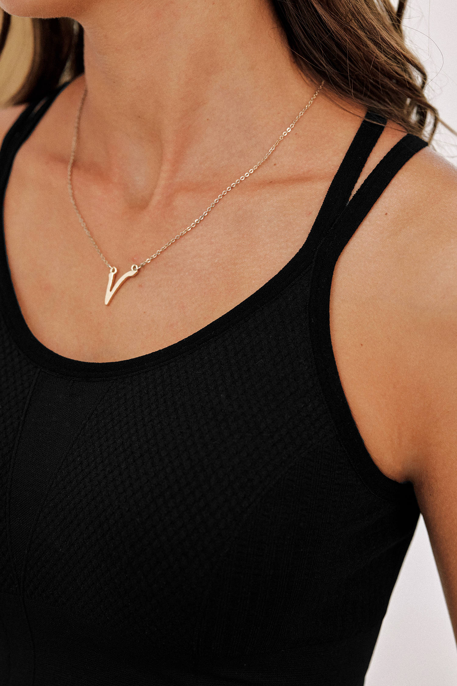 Zwarte naadloze sportbeha met dubbele bandjes