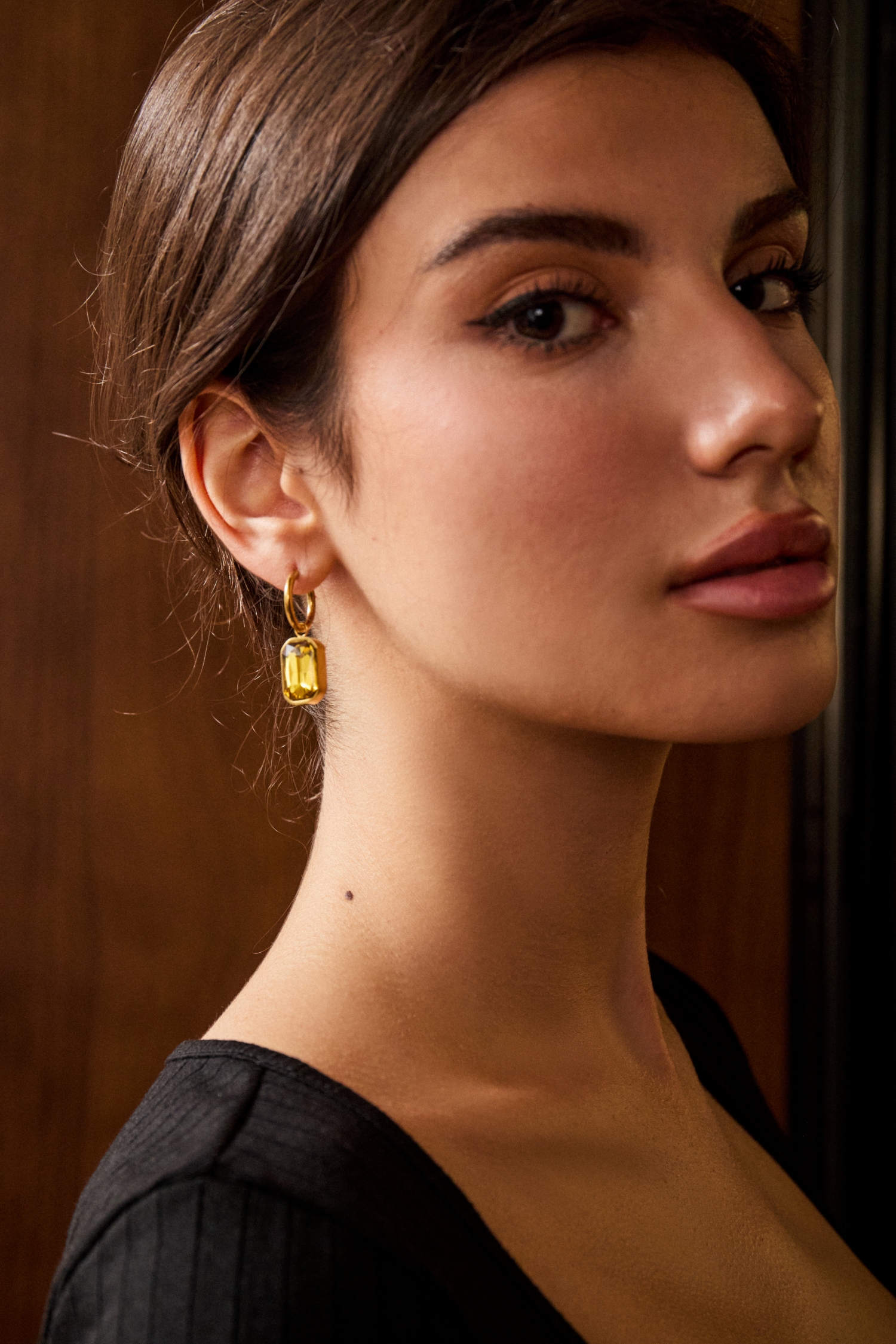 Orecchini pendenti in finto citrino color oro