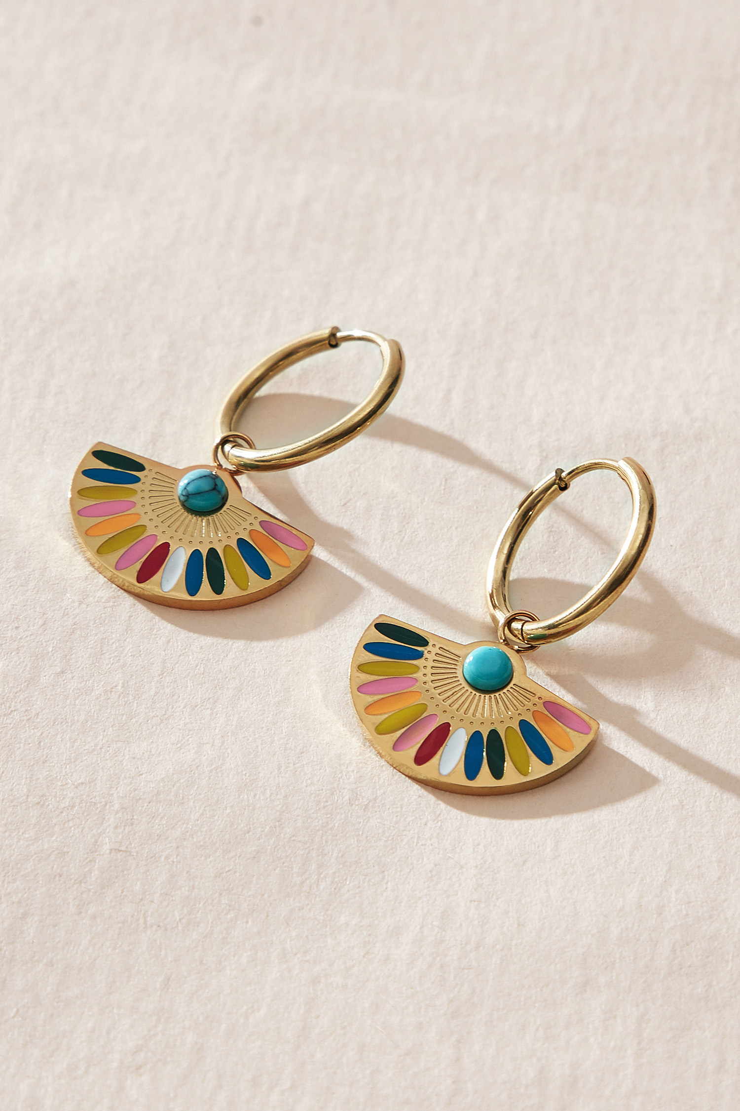 Mehrfarbige Fächer-Ohrringe