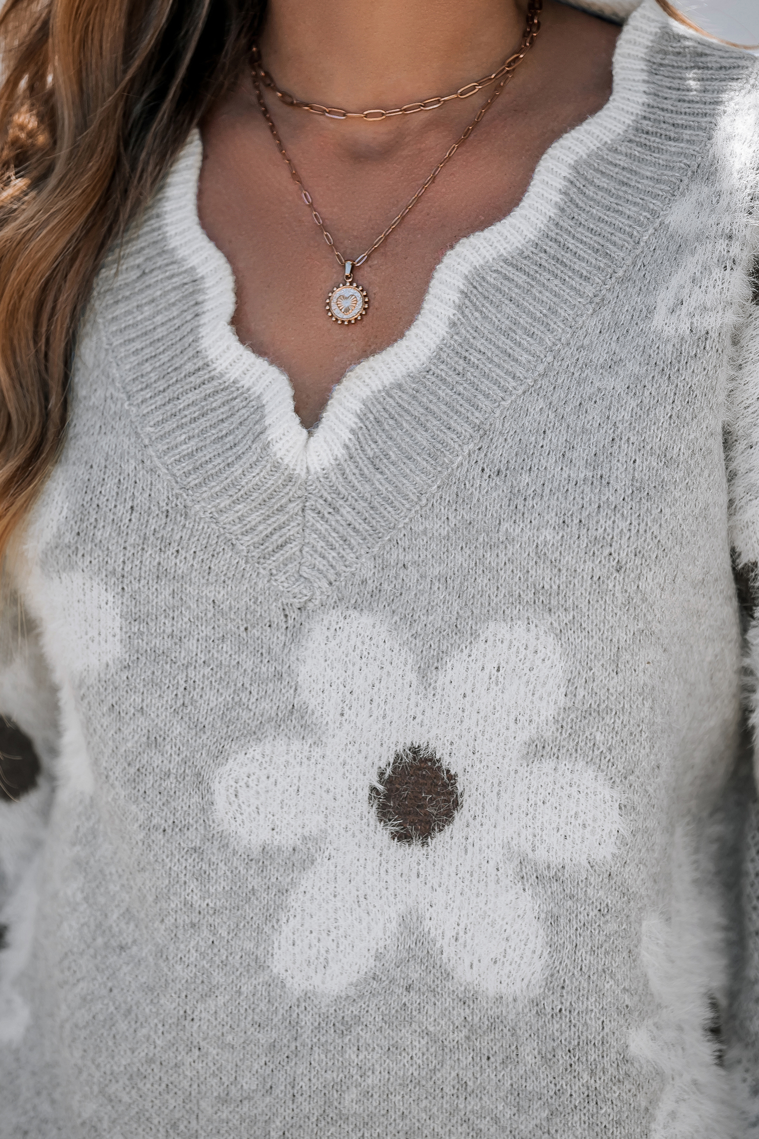 Cupshe Grey Knit Daisy Scalloped Sweater In Gray