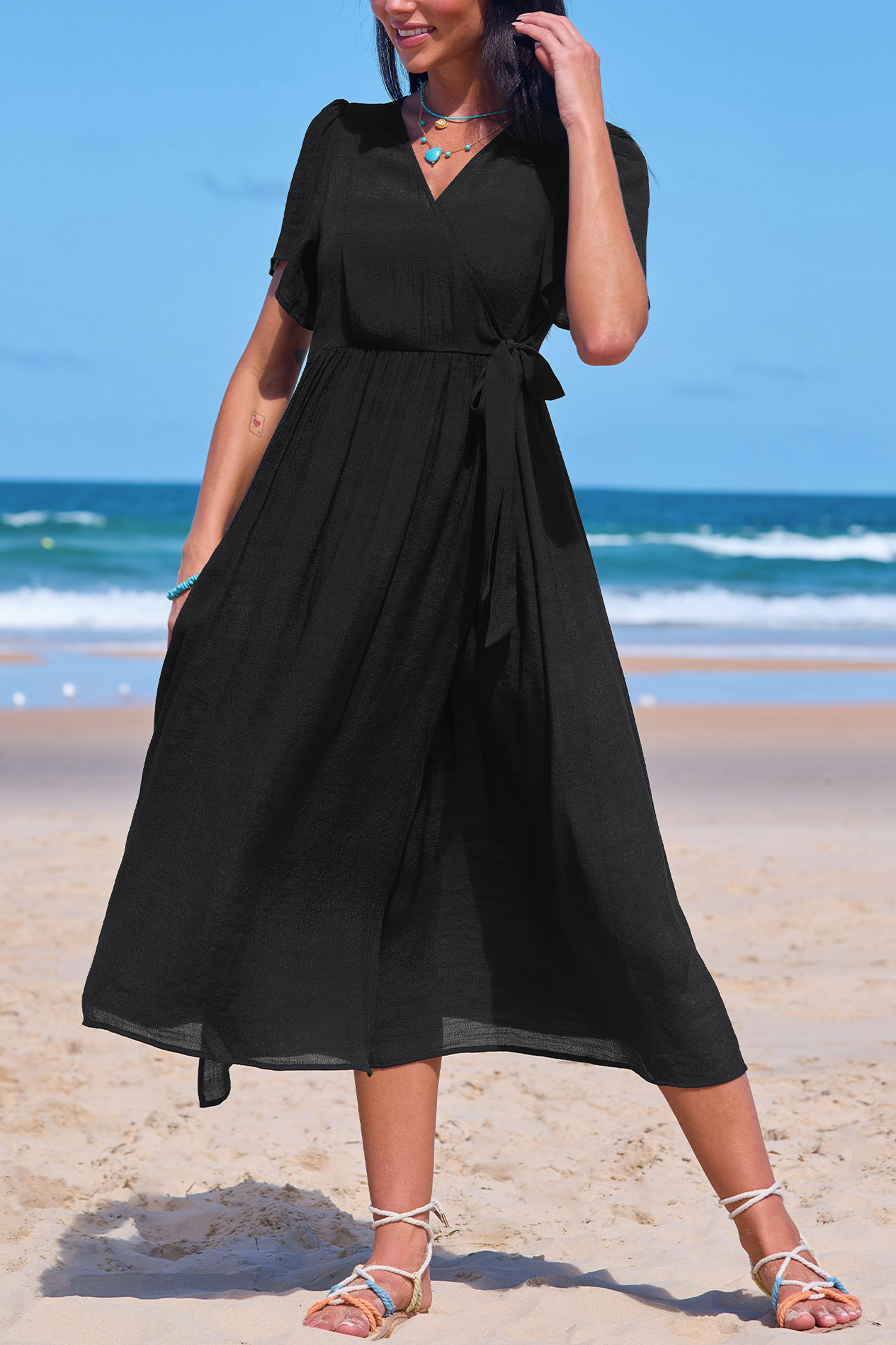 Robe cover up noire tissée col surplis
