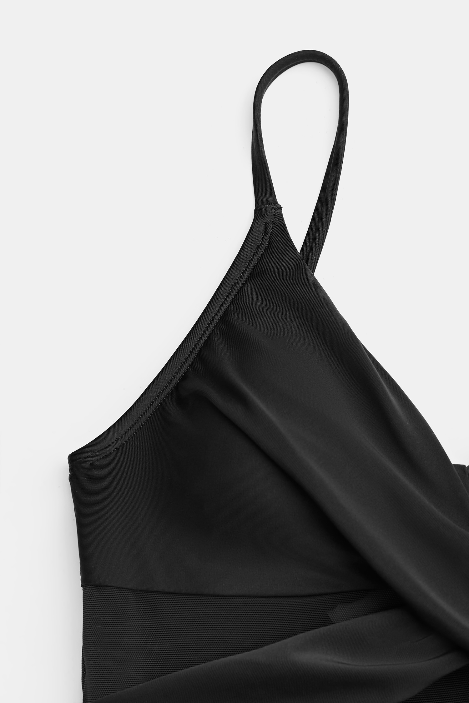 CUPSHE カップシー Solid Mesh Wrap Front Cutout Black 水着 Solid Mesh Wrap Front Cutout Black One Piece Swimsuit