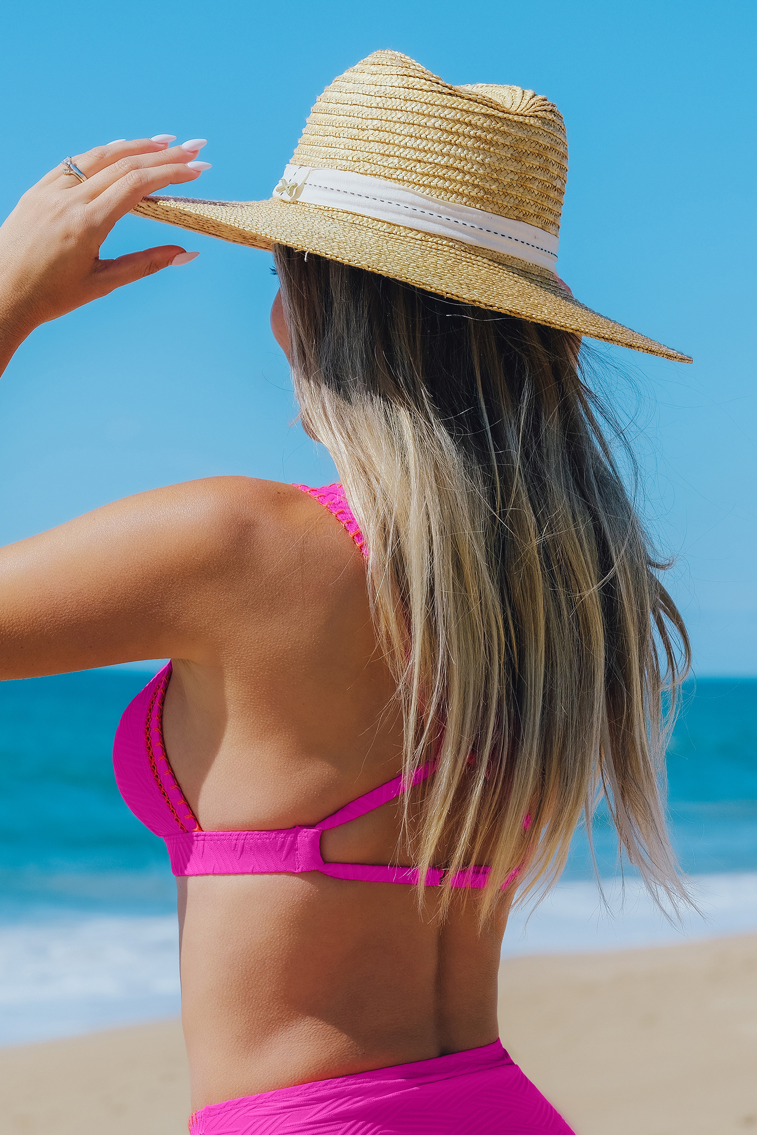 Escaping Pink V-Neck Strappy Bikini Top