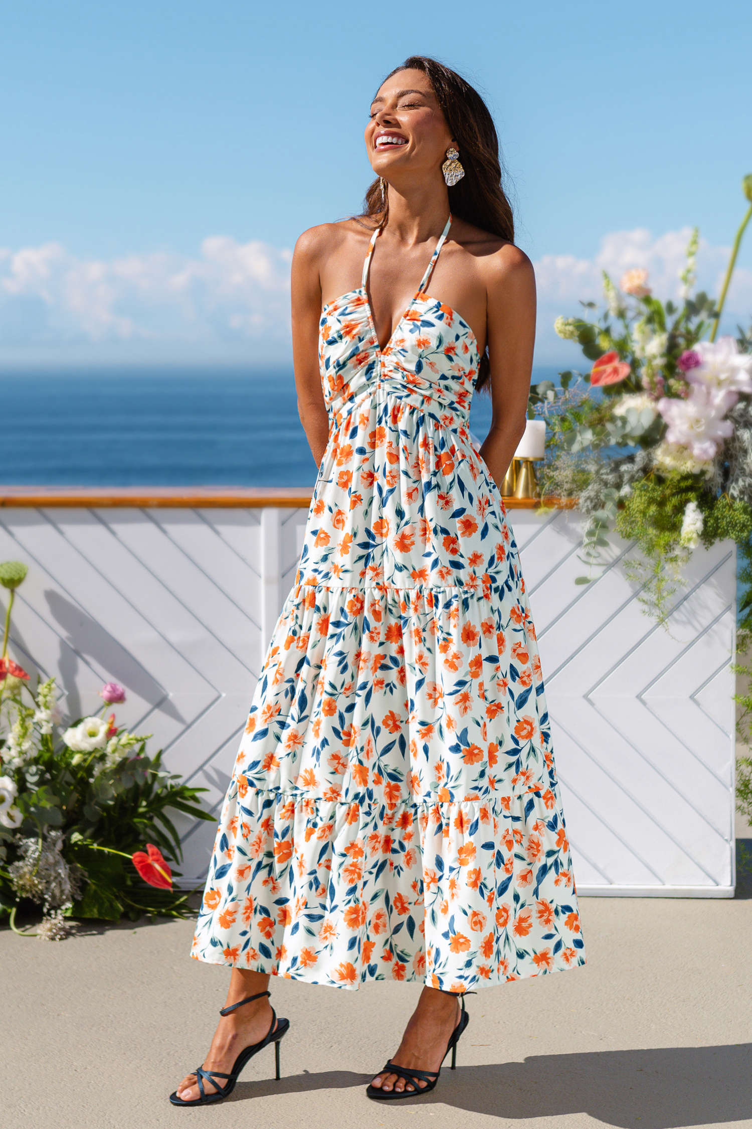 Robe longue tissée fleurie col plongeant