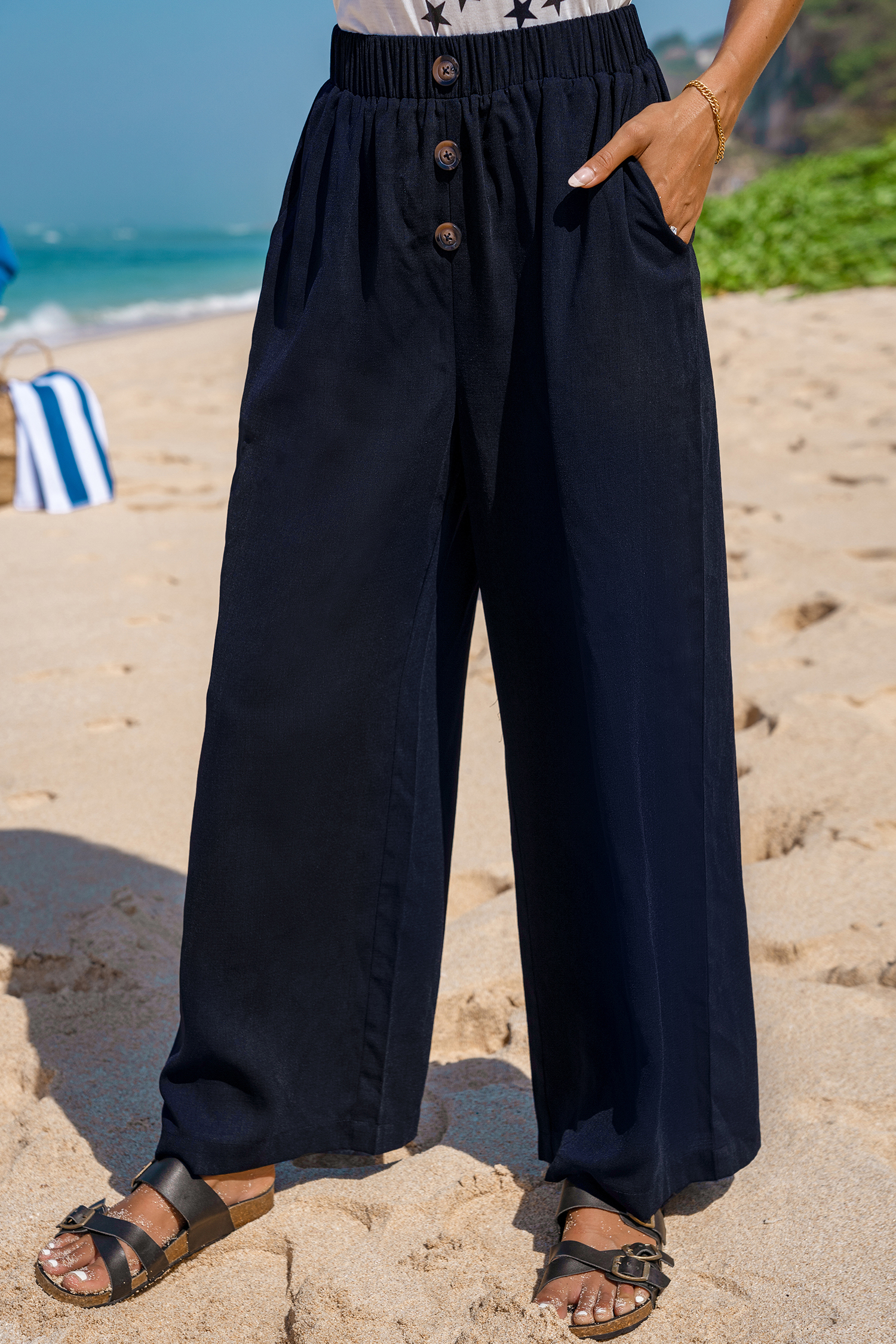 Pantalones de cintura alta con botones