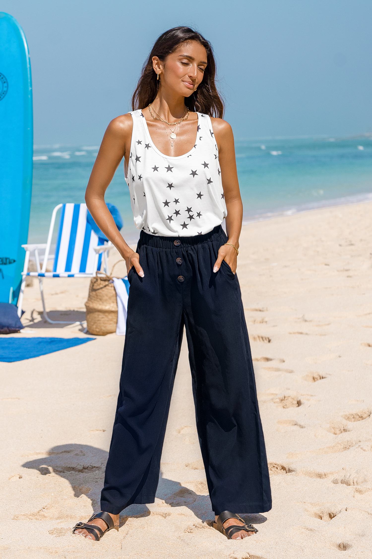 Pantalones de cintura alta con botones