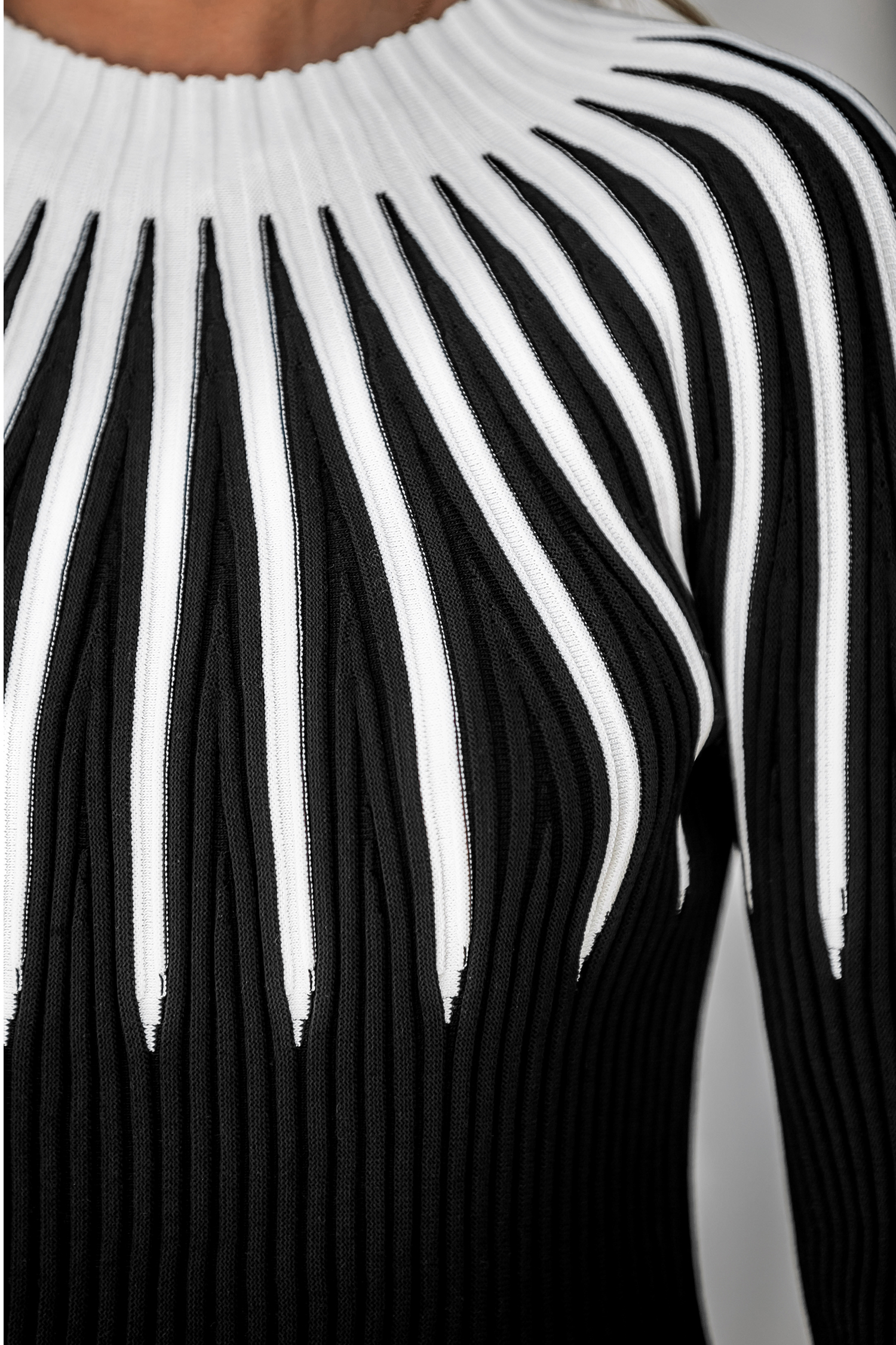 Abstract Colorblock Ribbed Sweater