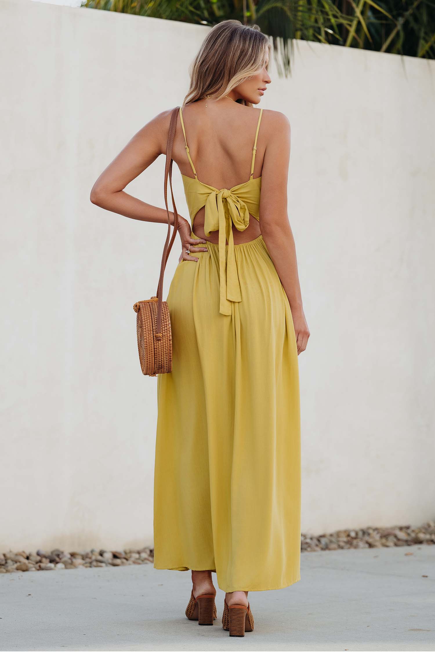 X Iskra Front Twist & Keyhole Maxi Dress Cupshe AU