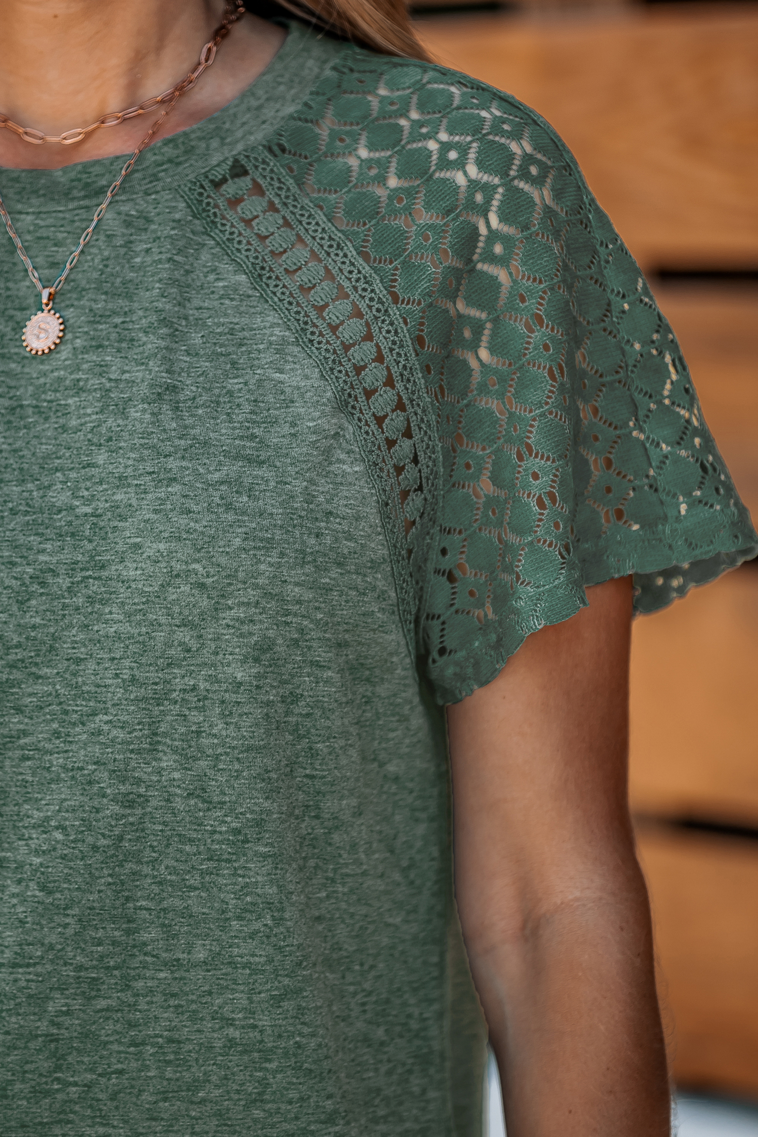 T-shirt avec manches courtes en dentelle vert