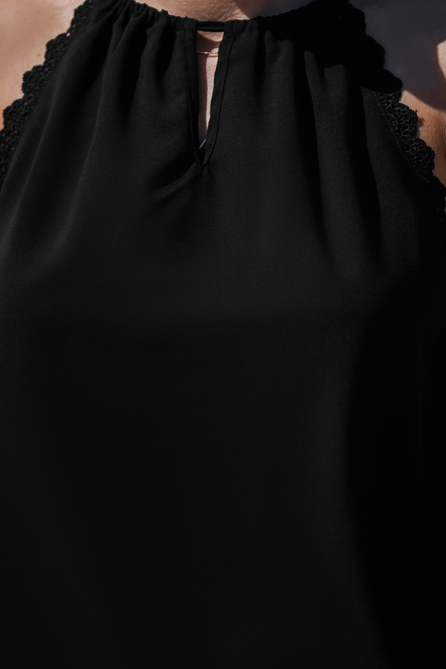 Black High Neck Lace Trim Tank