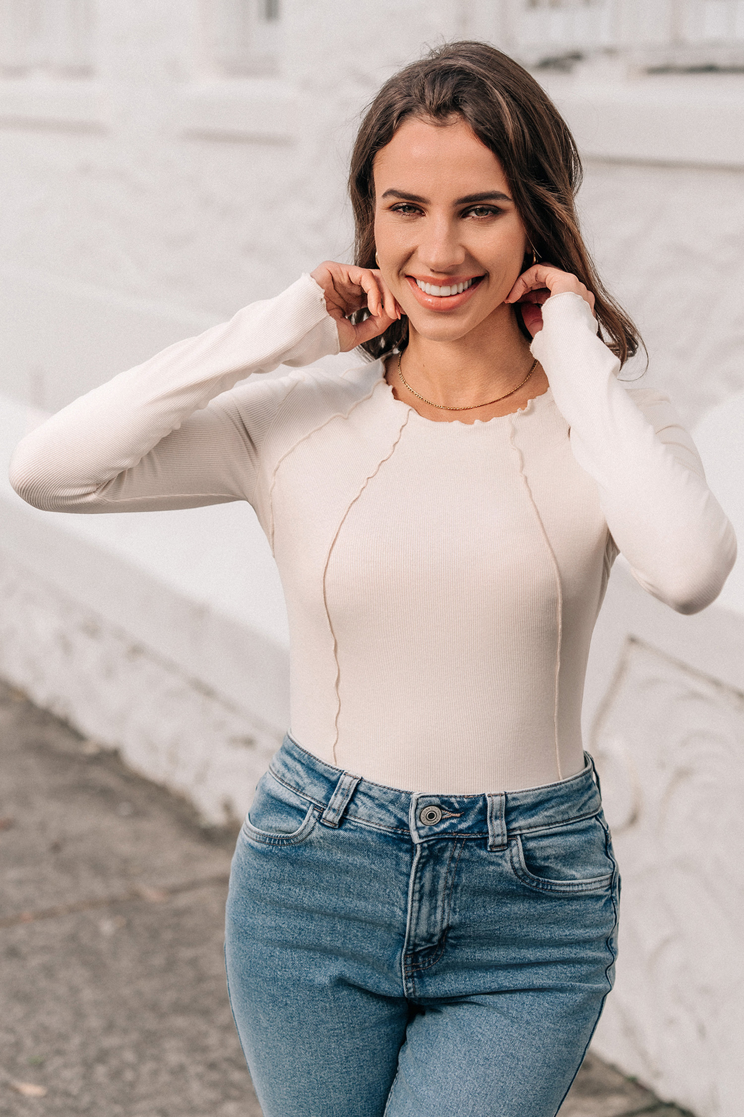 Beige Round Neck Long Sleeve Jersey Tee