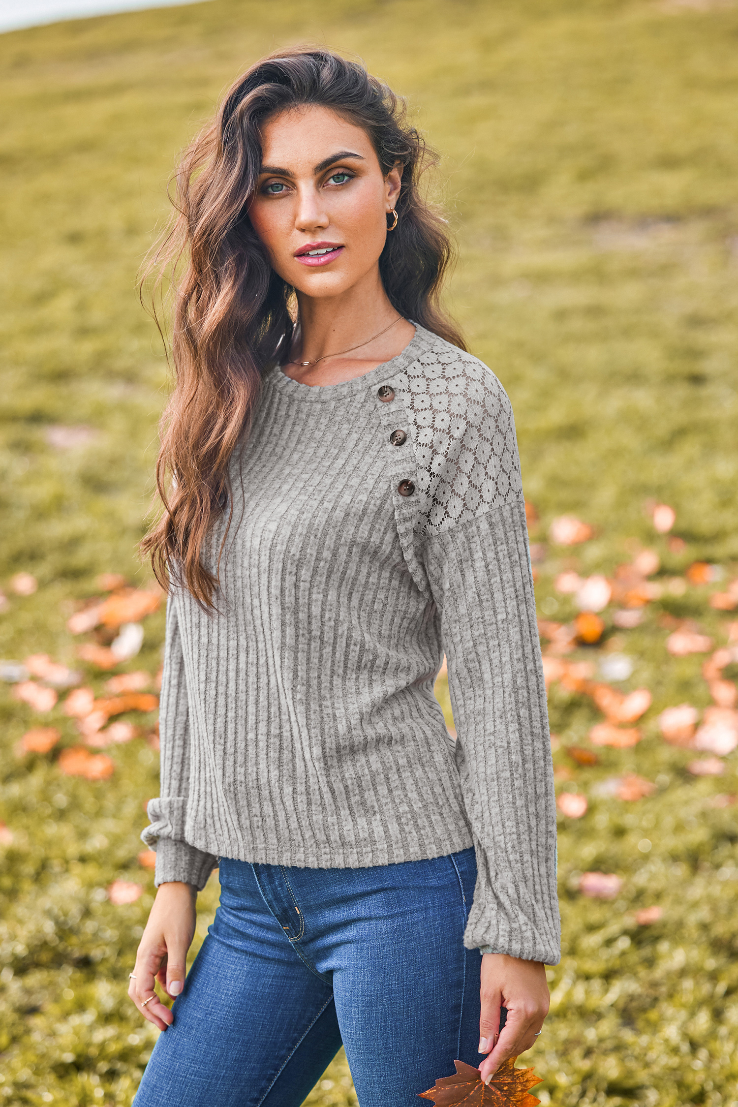 Khaki Langarm-T-Shirt mit Spitzen-Schultern