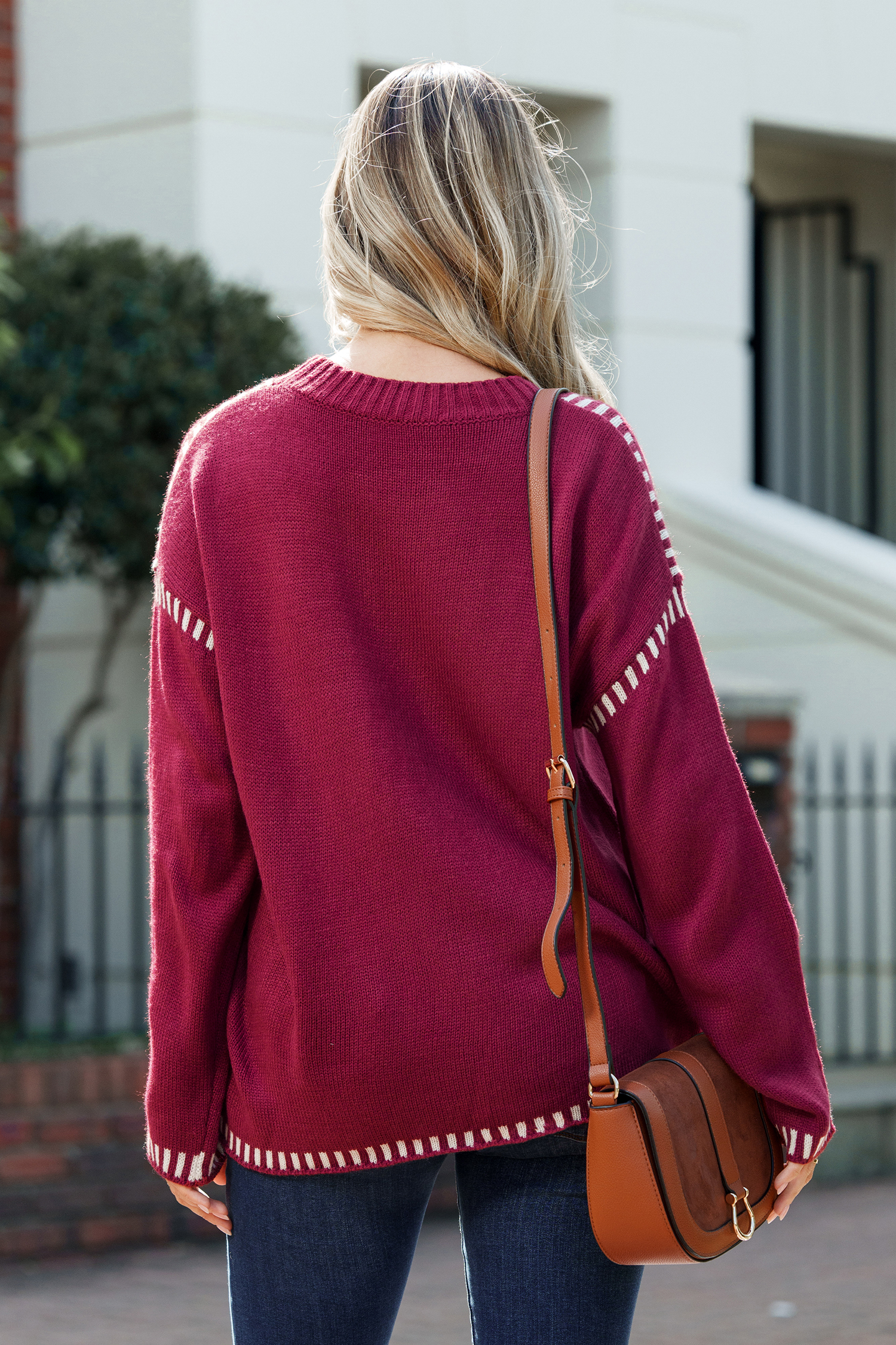 Rode ronde hals drop shoulder lange mouw trui