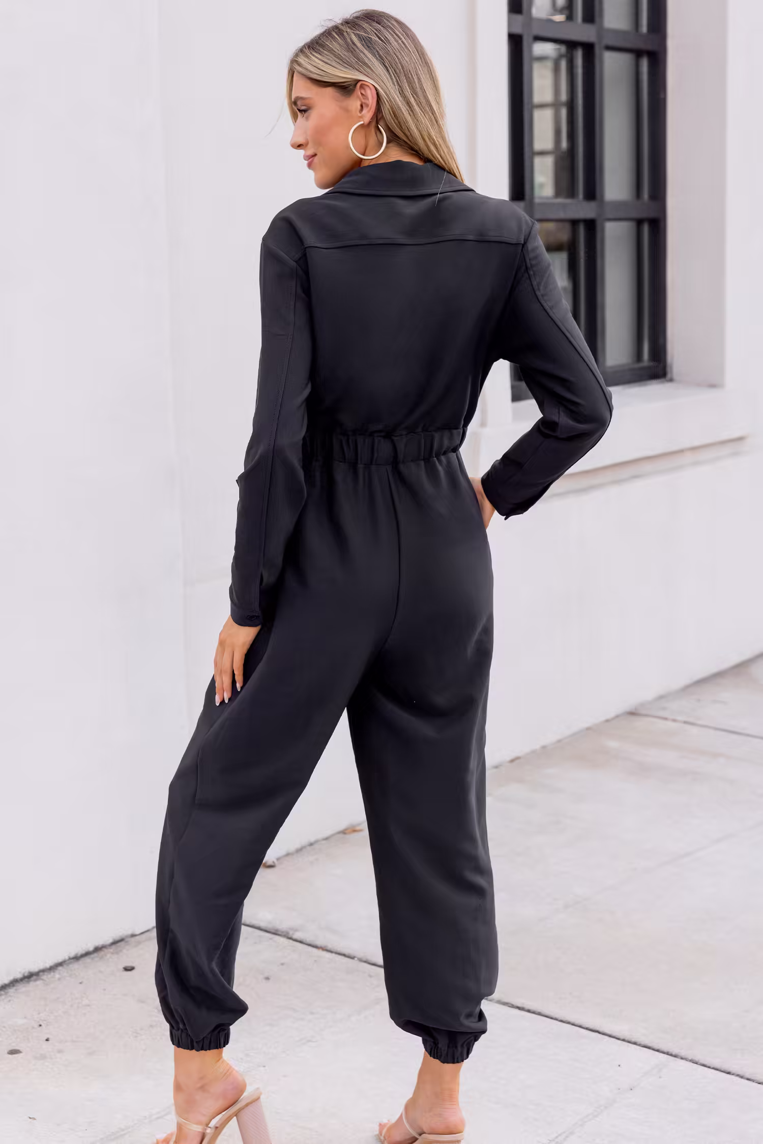 Schwarzer Reißverschluss Jumpsuit