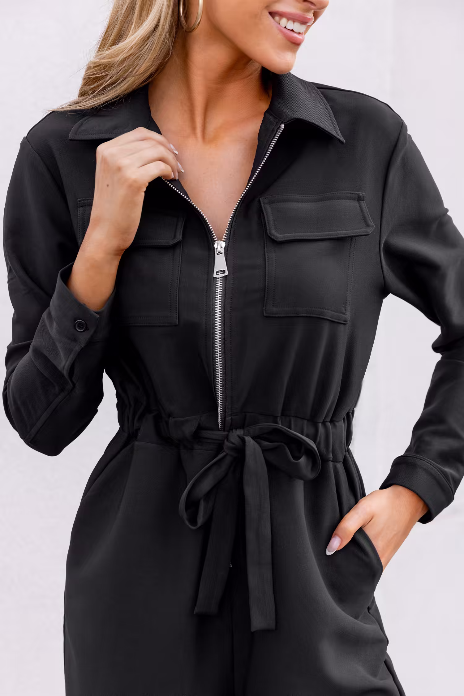 Schwarzer Reißverschluss Jumpsuit