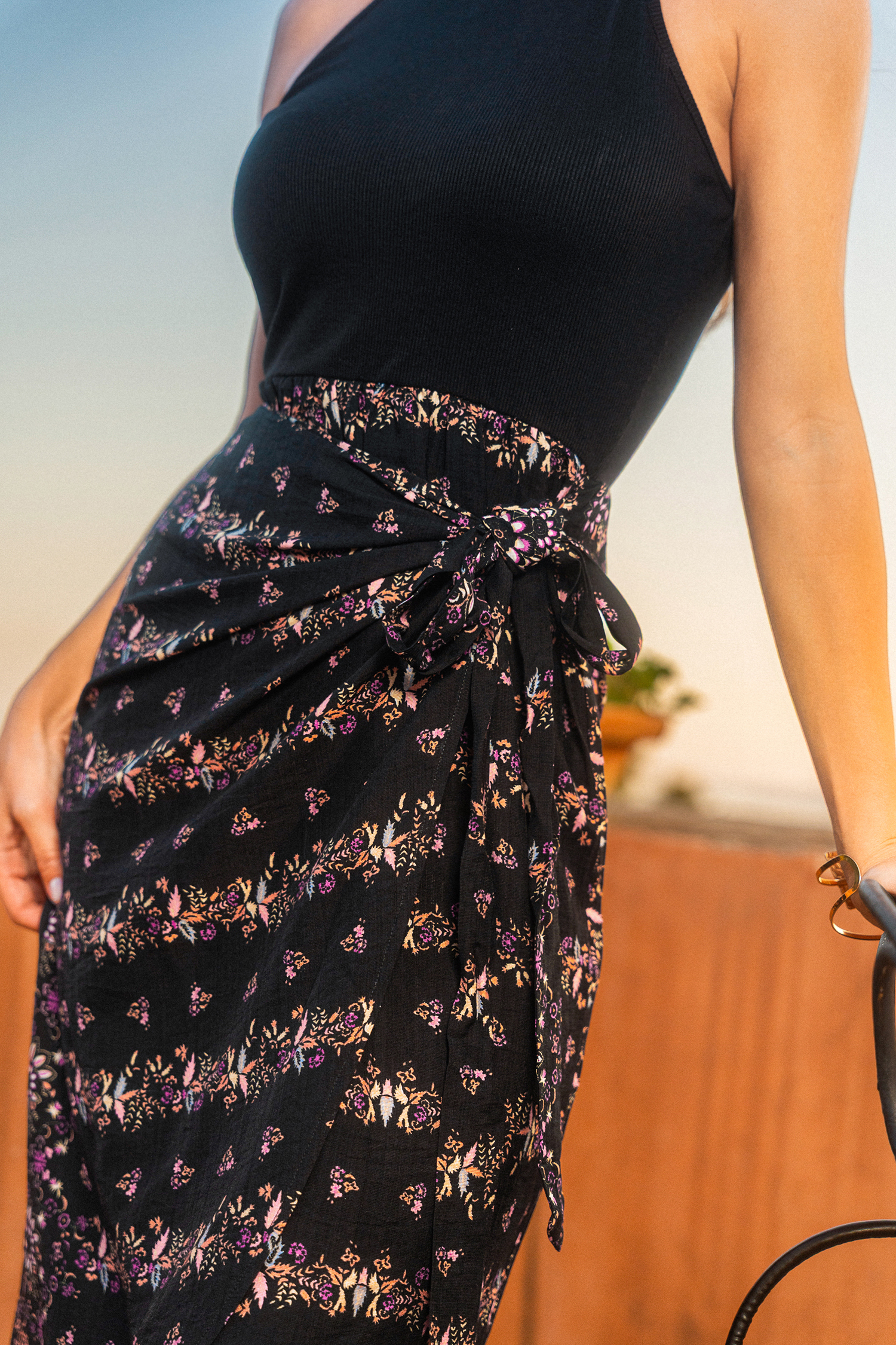 Cupshe Always Lovely Floral Midi Dress In Black