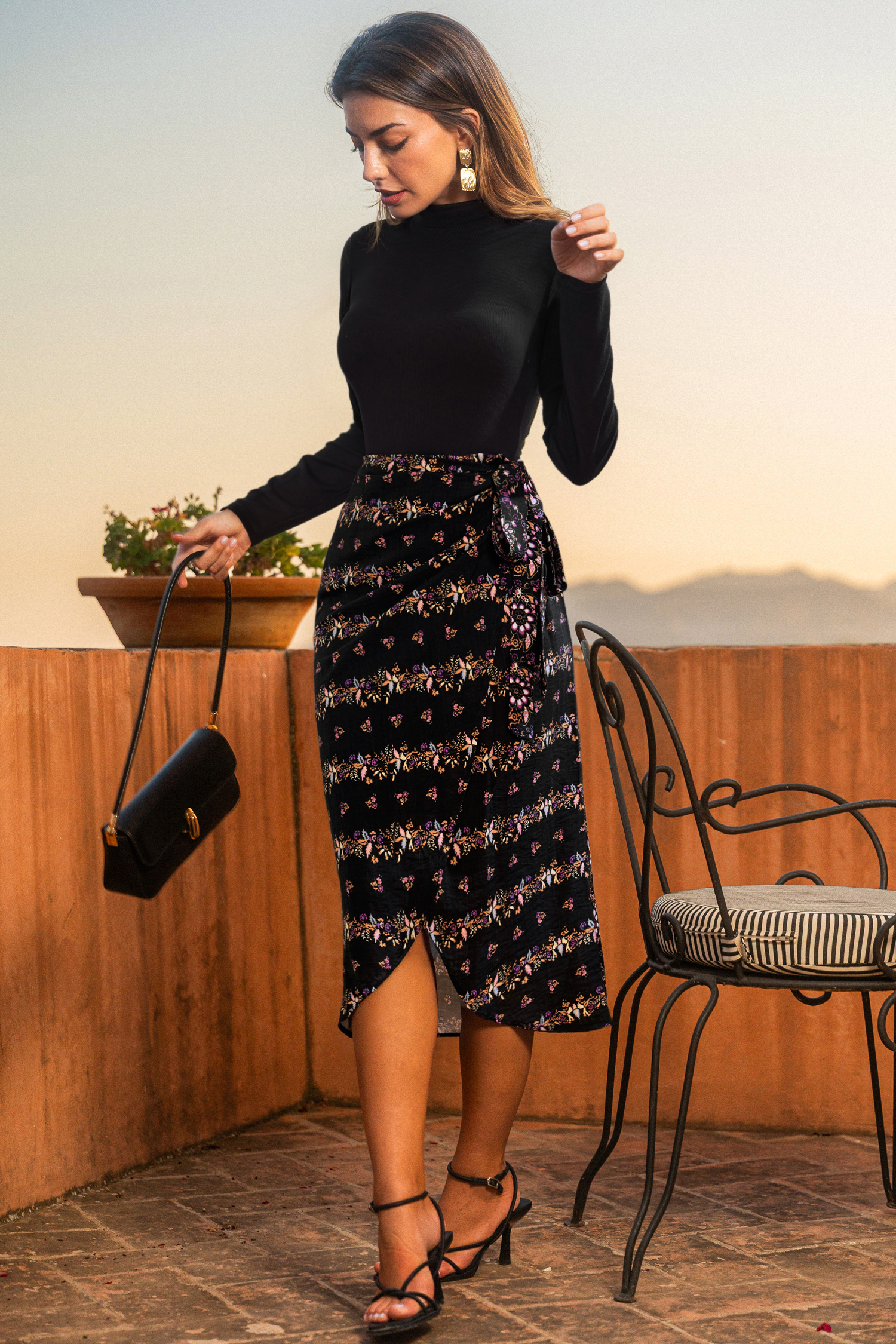 Little Moments Floral Midi Dress