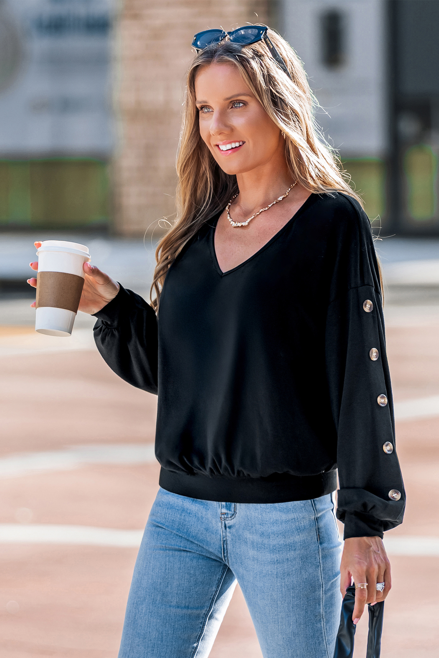 Top noir décontracté col V manches longues