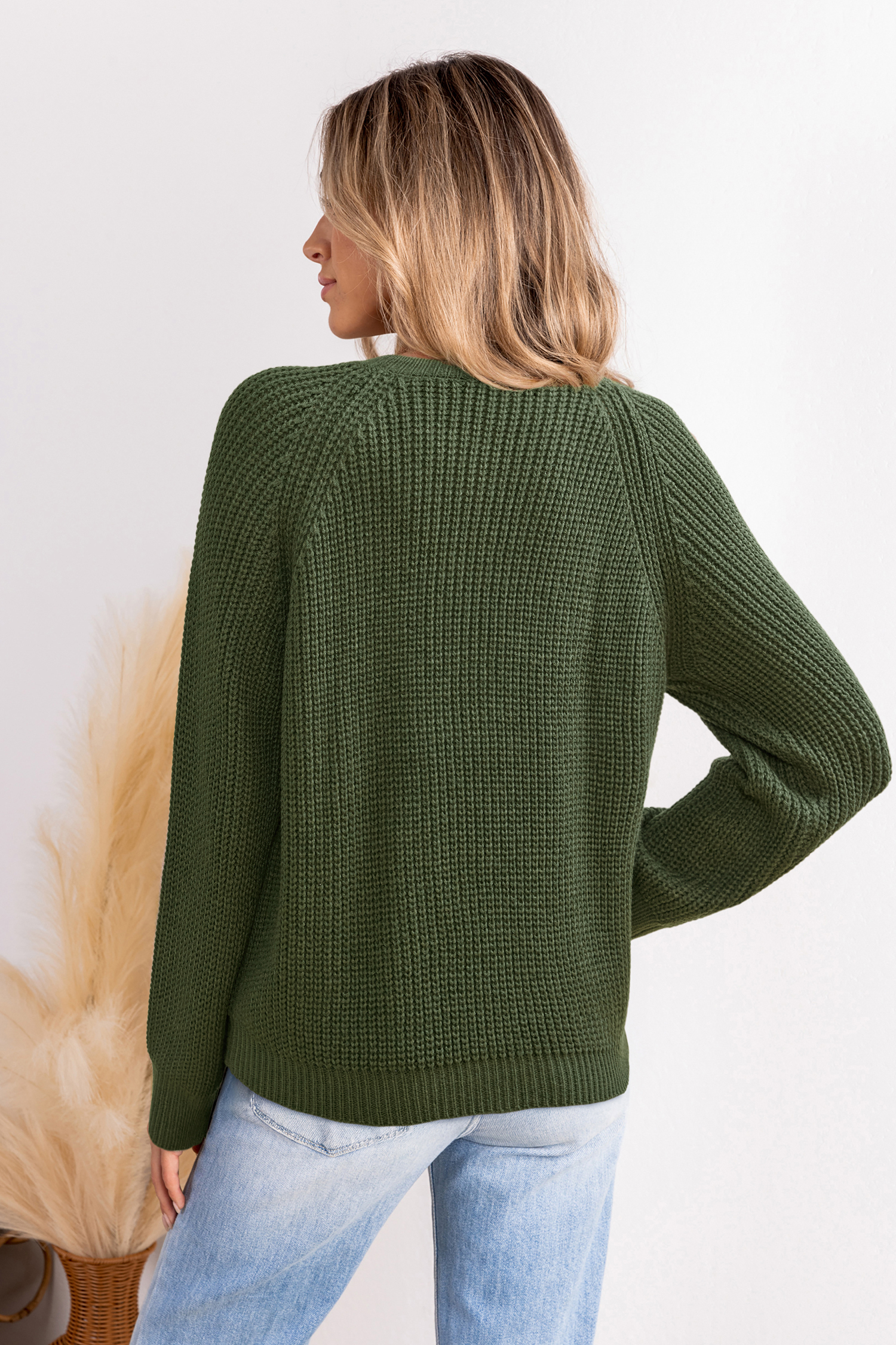 Cupshe Read Between Green Sweaters