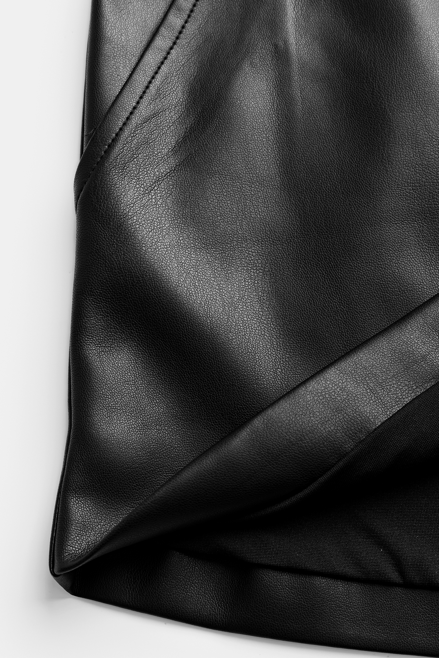 Cupshe X Layla Taylor Truth Box Shorts