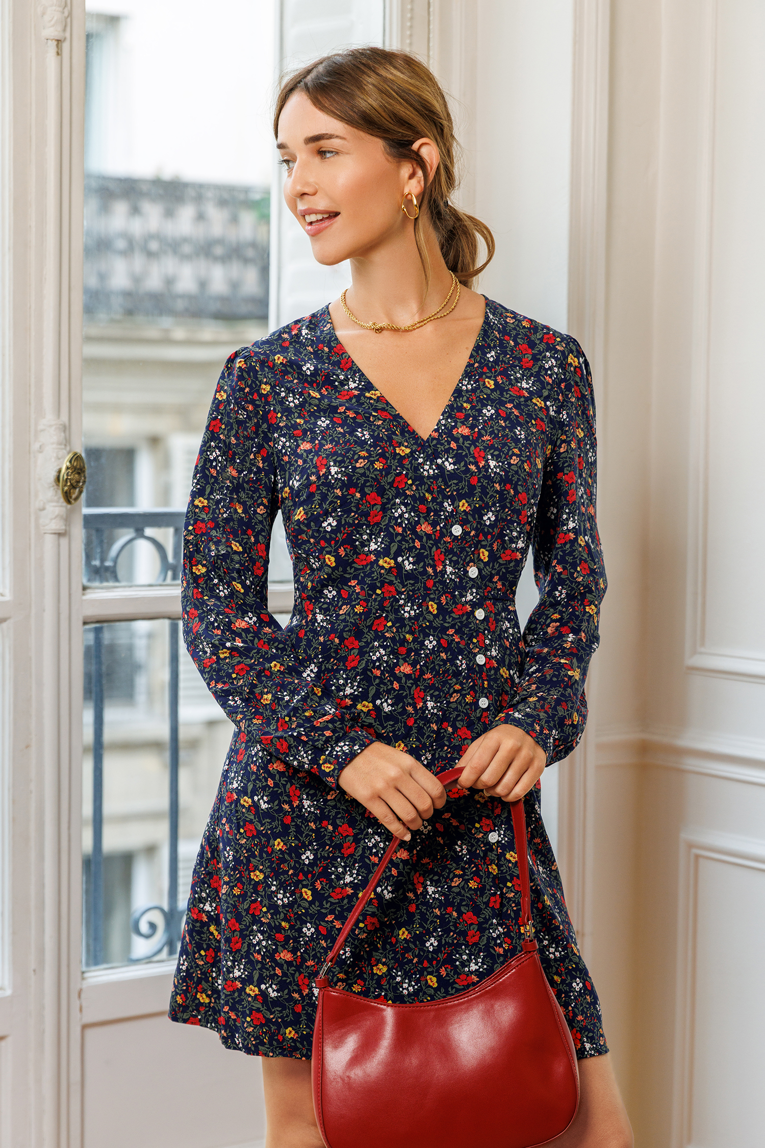 Robe portefeuille courte florale col V