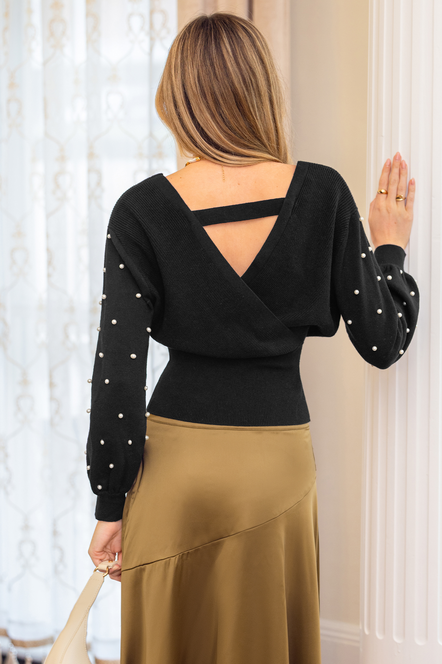 Cupshe Inner Glow Black Sweater