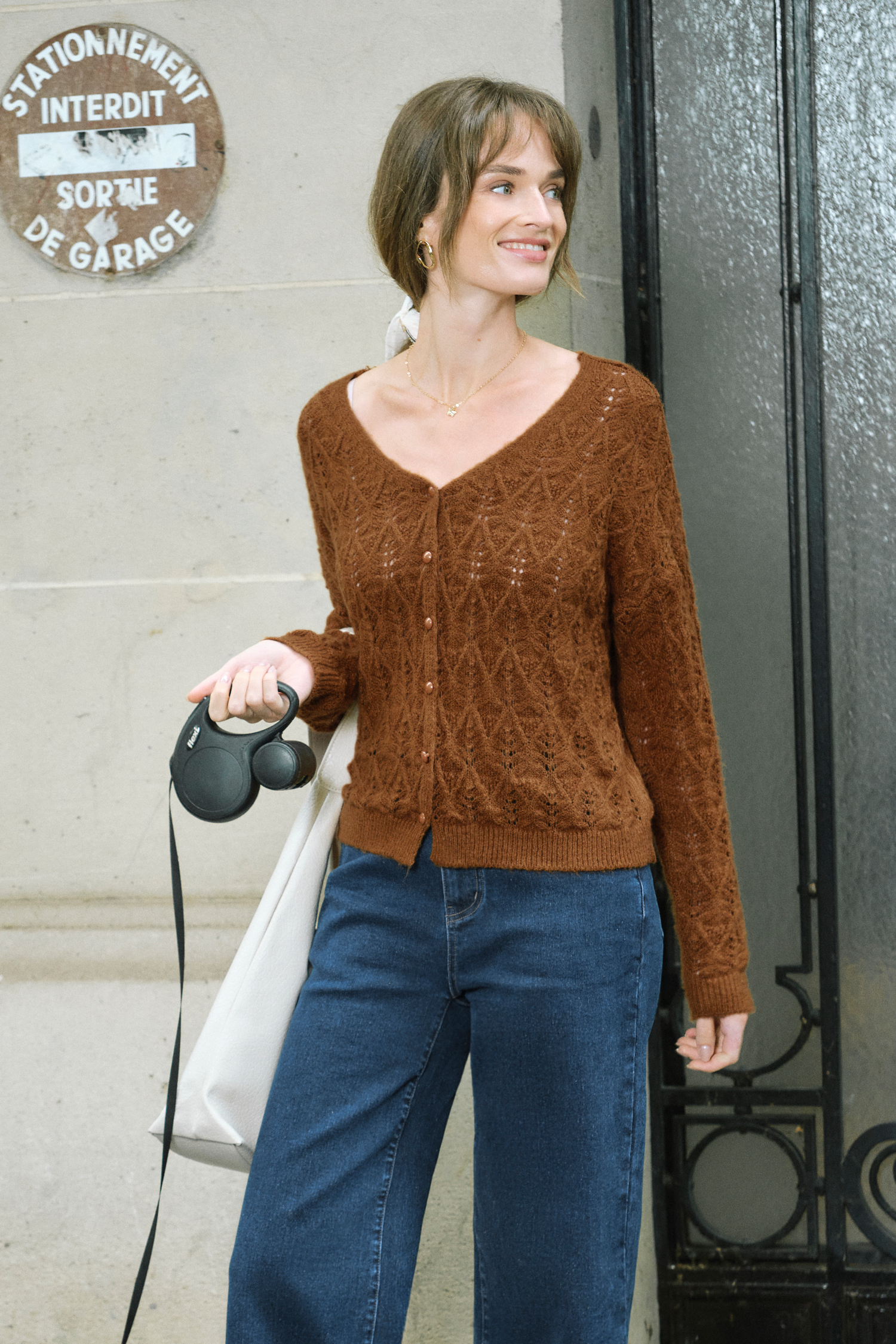Braune V-Ausschnitt Langarm Strickjacke