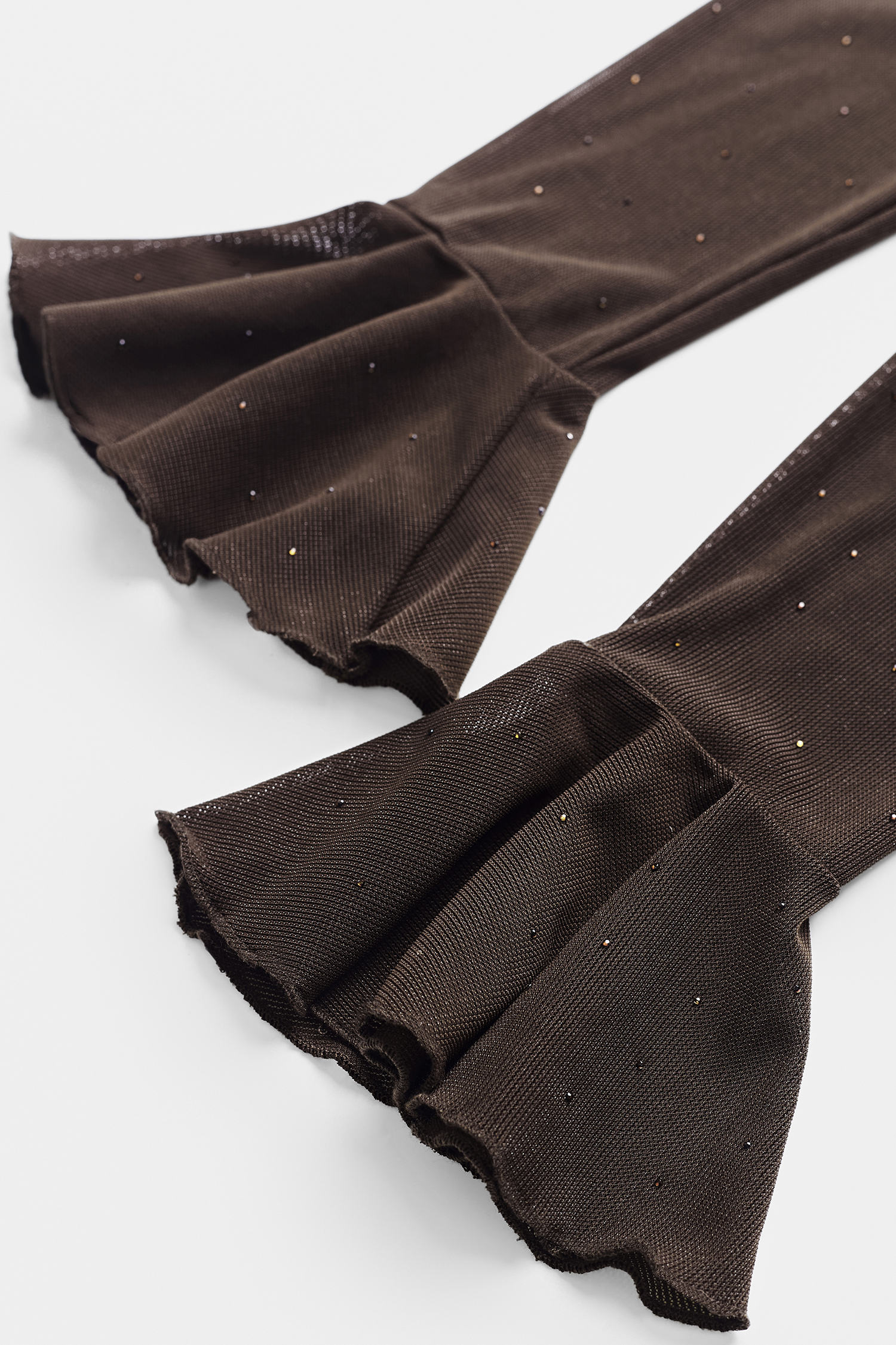 Robe marron épaule dénudée