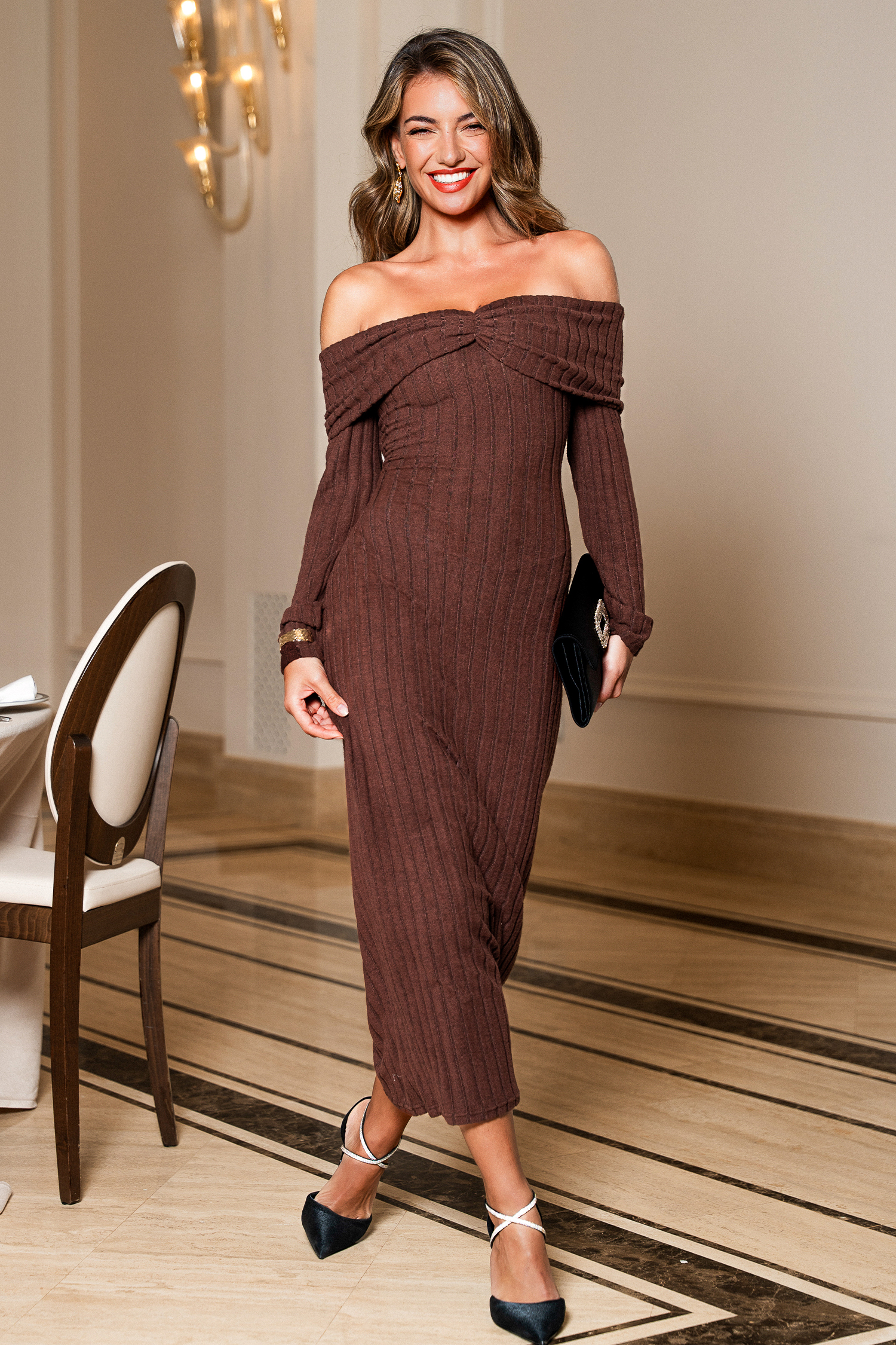 Abito lungo marrone vendetta