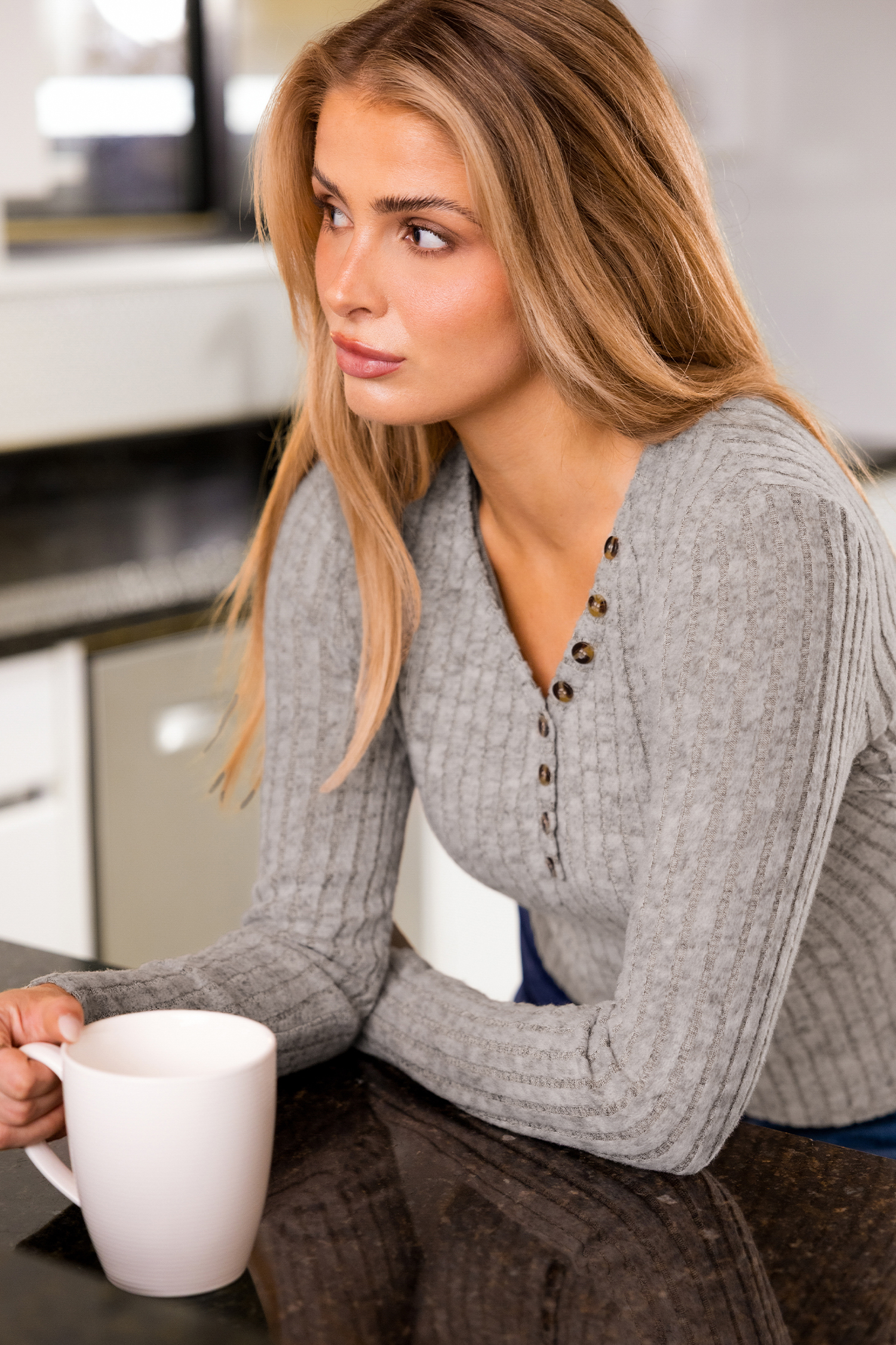 Khaki V-Ausschnitt Strick-Langarmshirt