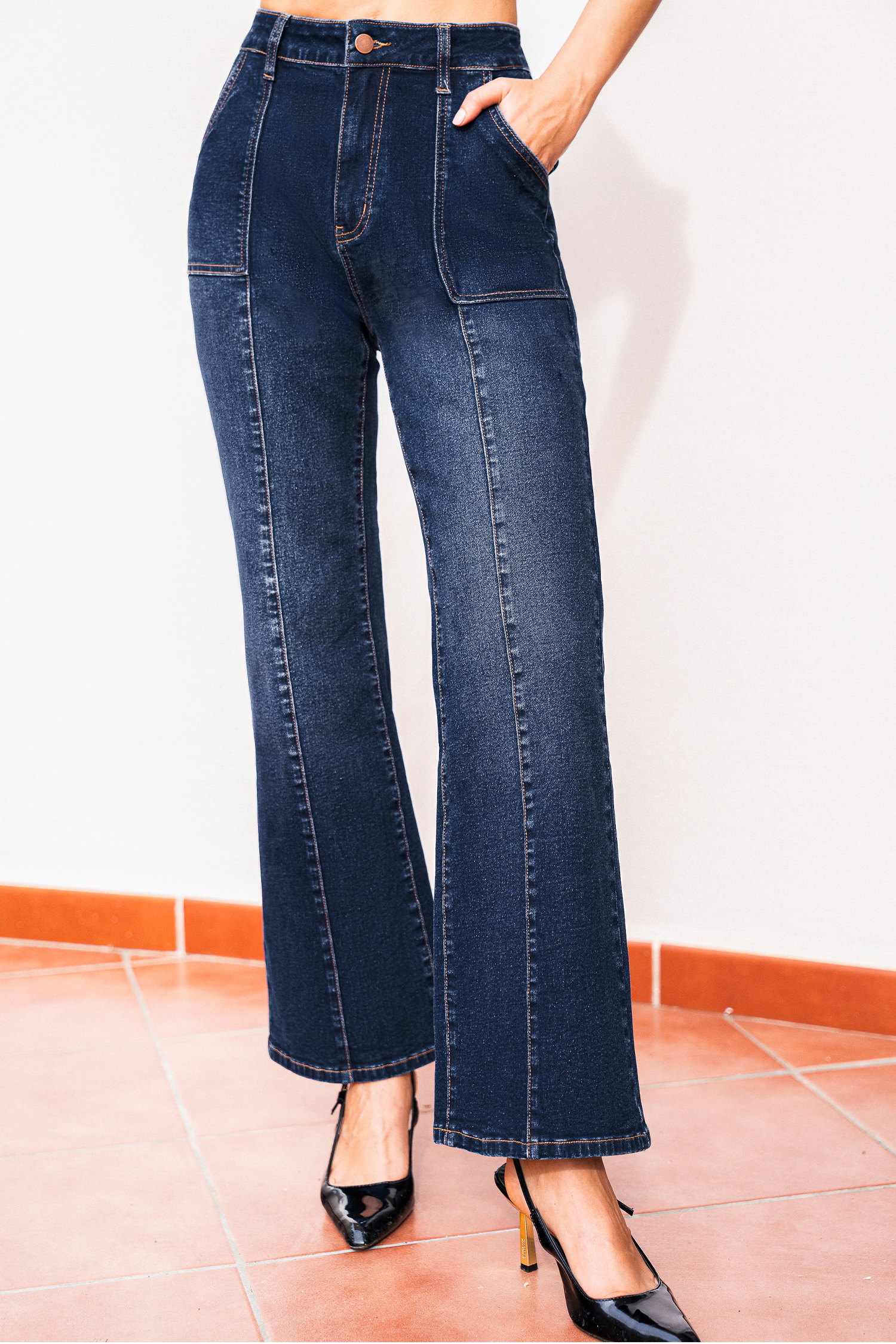 City Walk Blue Jeans