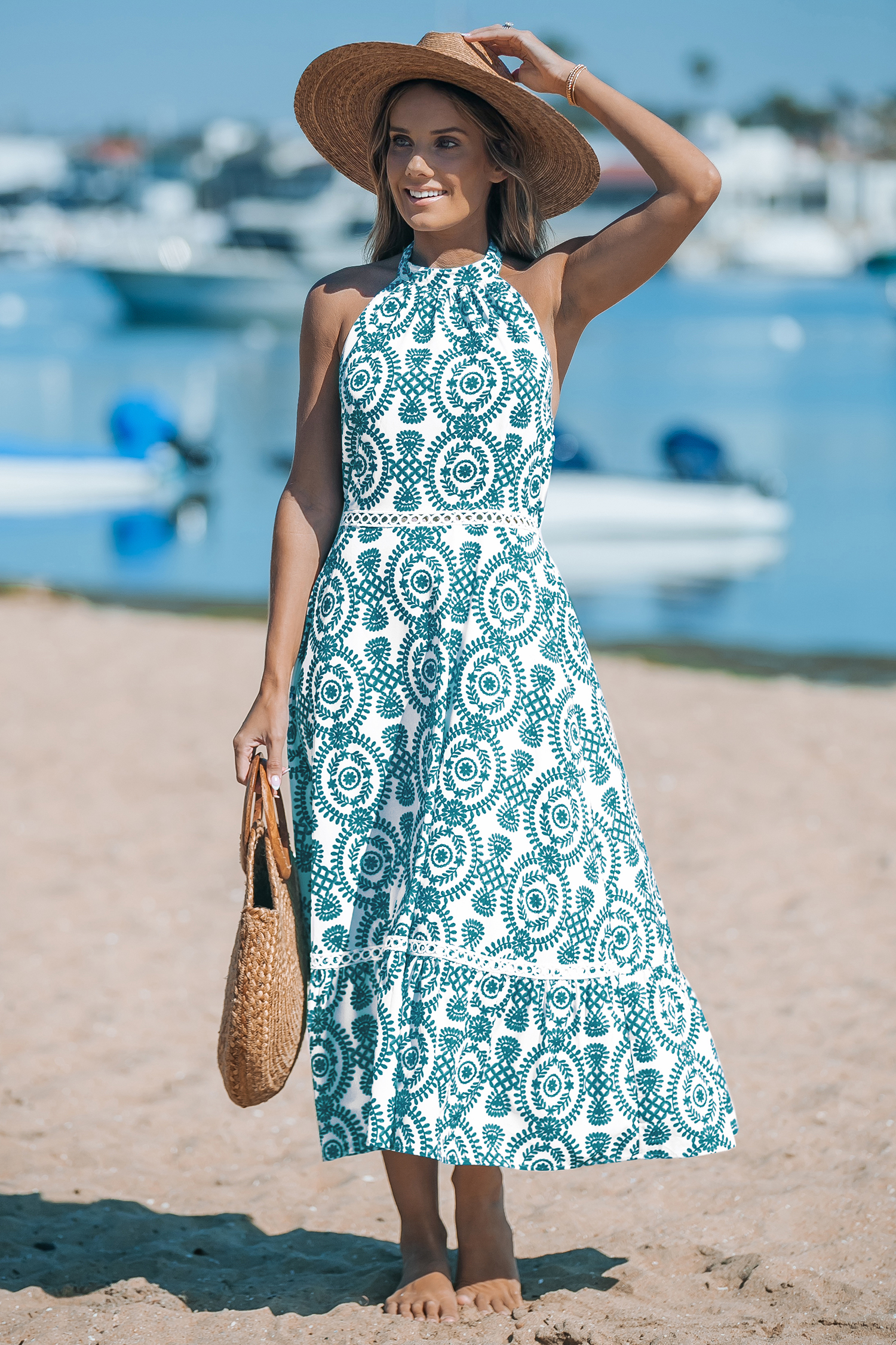 Robe midi sans manches à col haut tissée