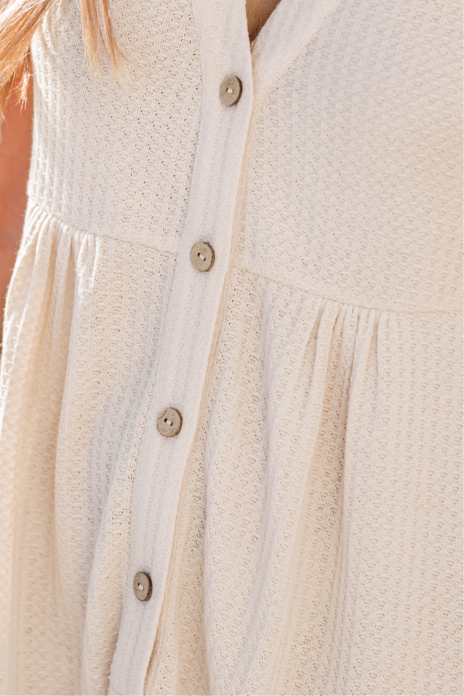 Robe cover up courte crème col cranté