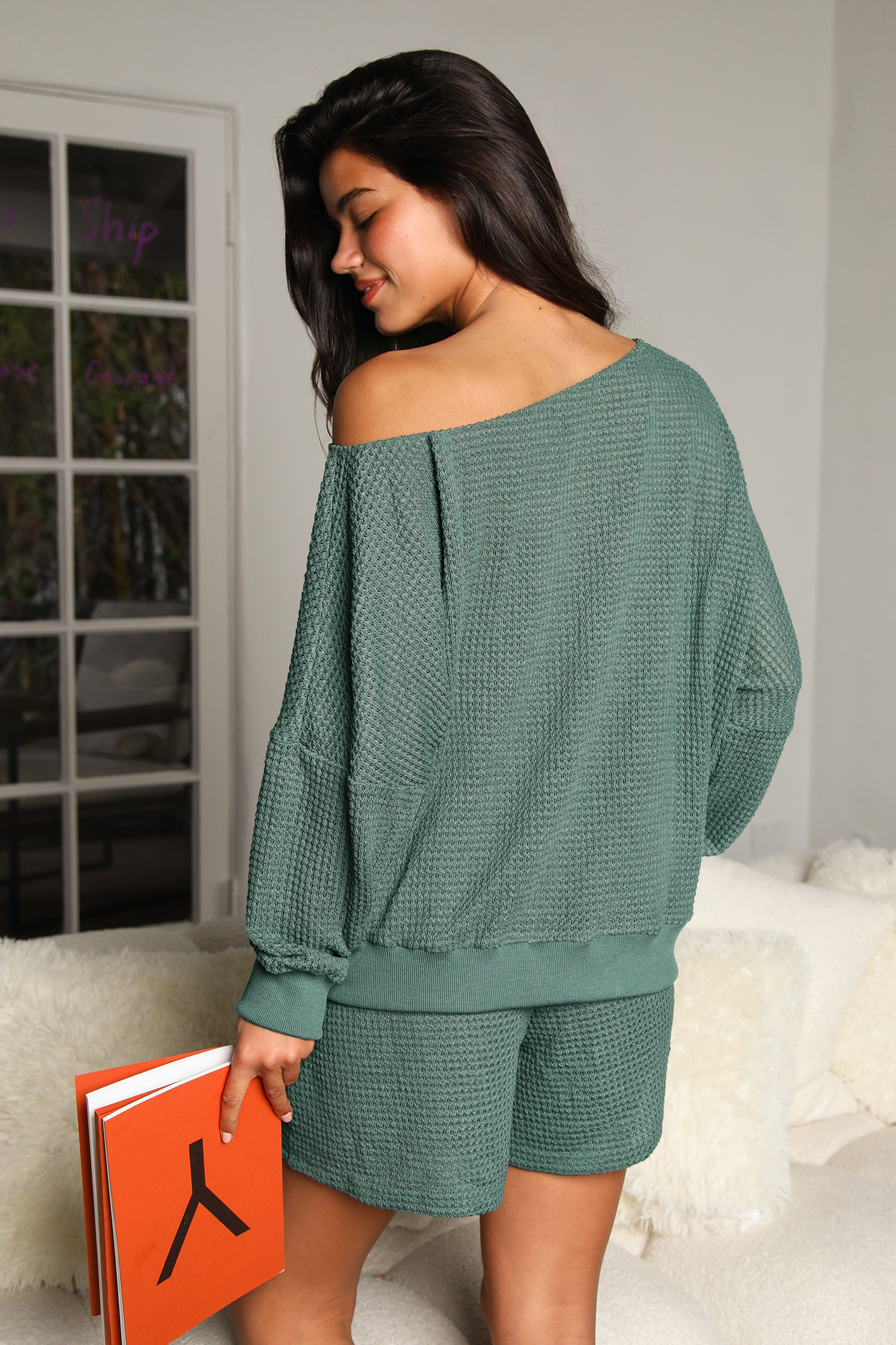 Grünes Asymmetrisches Langarm Pyjama-Set