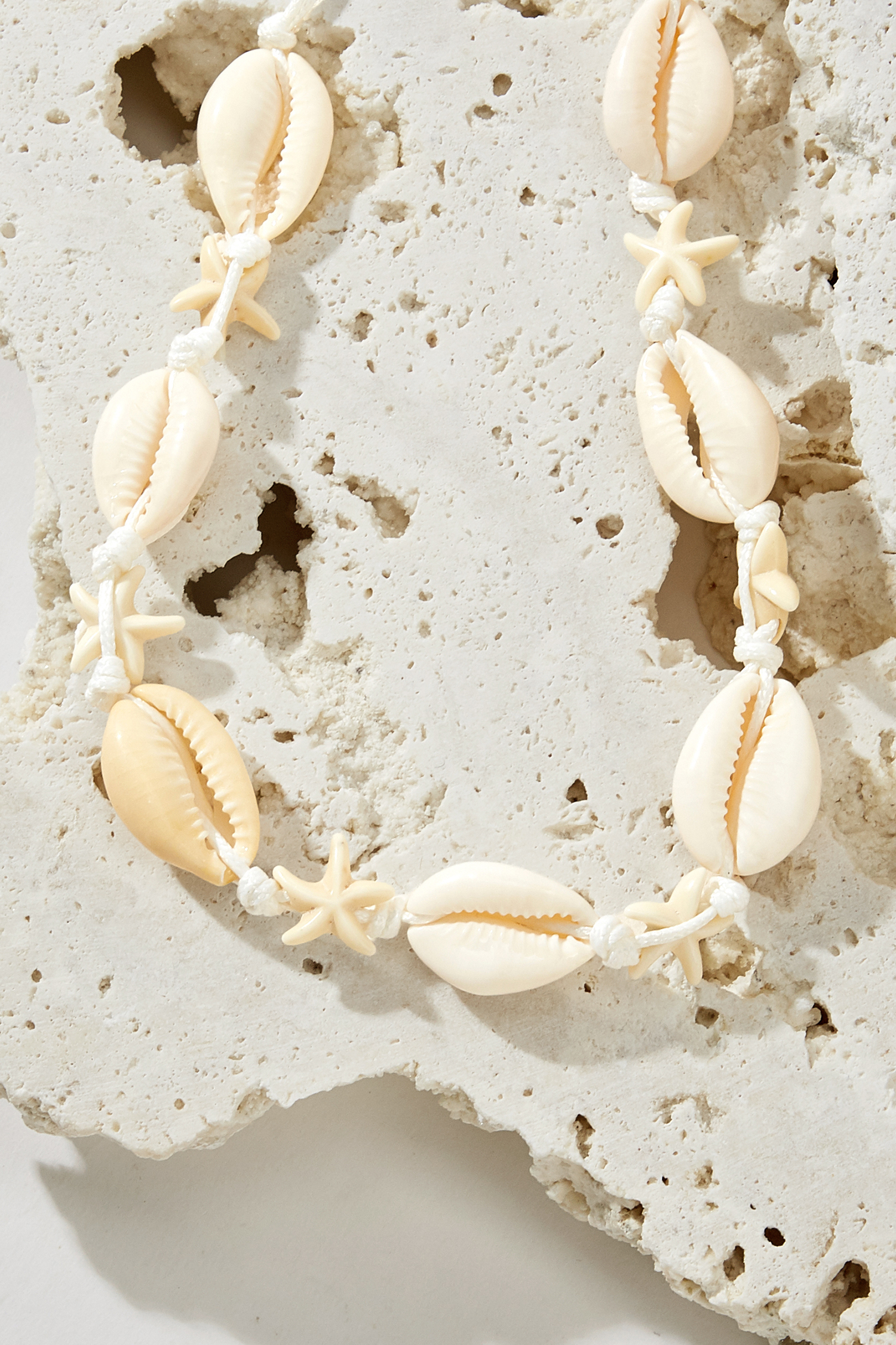 Collar de conchas marinas Hidden Cove